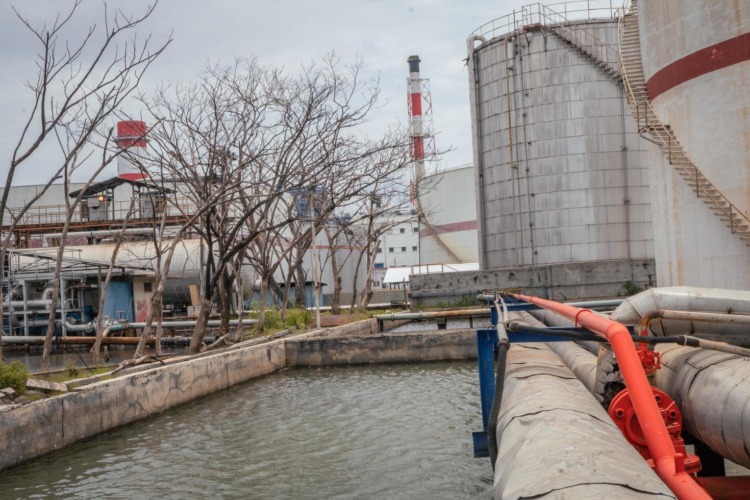 energia pianta progetto Visualizza di combinare ciclo progetto energia pianta. il foto è adatto per uso per industria sfondo fotografia, energia pianta manifesto e elettricità soddisfare media.