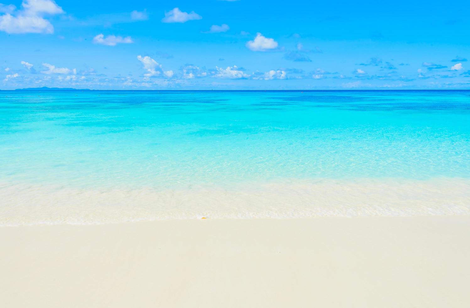 bellissimo sfondo spiaggia tropicale foto