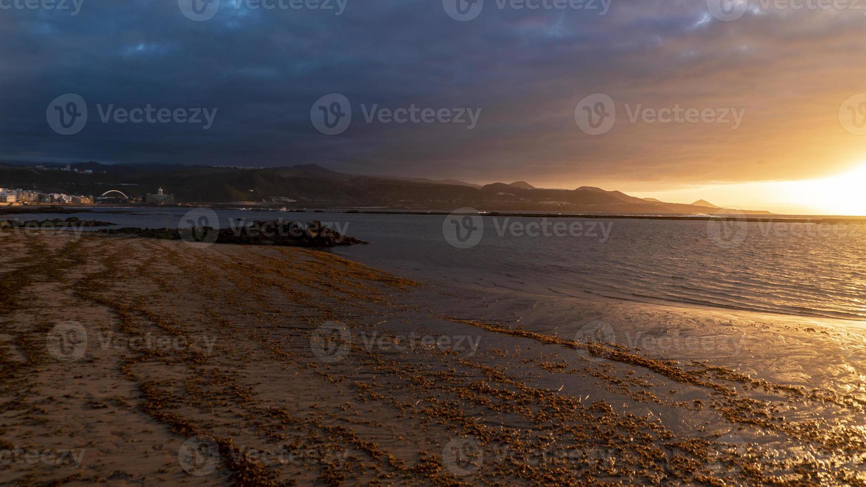 tramonto a las palmas -canteras spiaggia foto