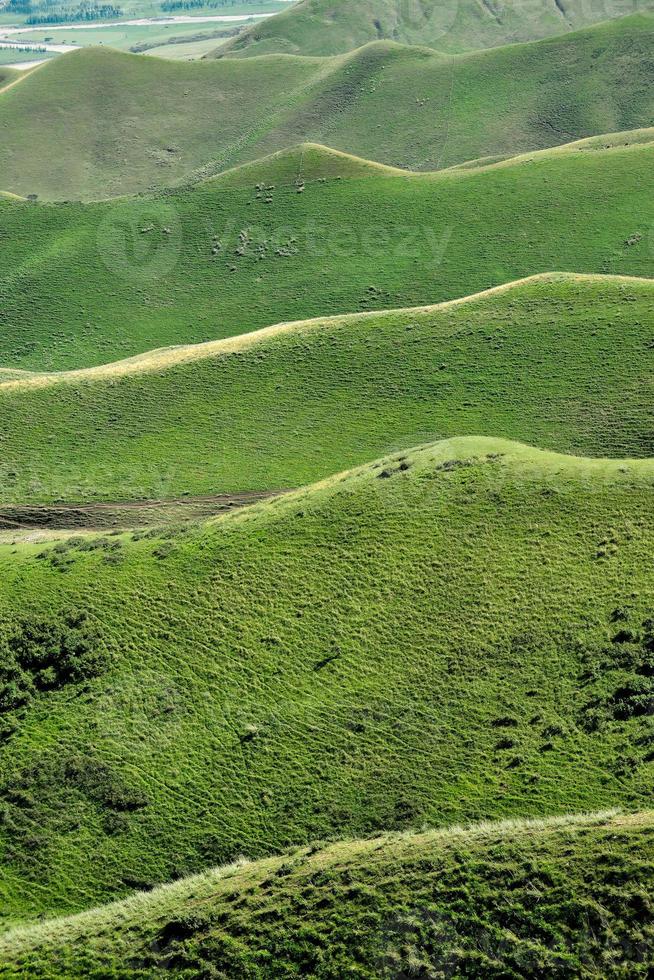 qiongkushtai è un' segreto giardino e un' piccolo kazakh villaggio nel xinjiang. foto