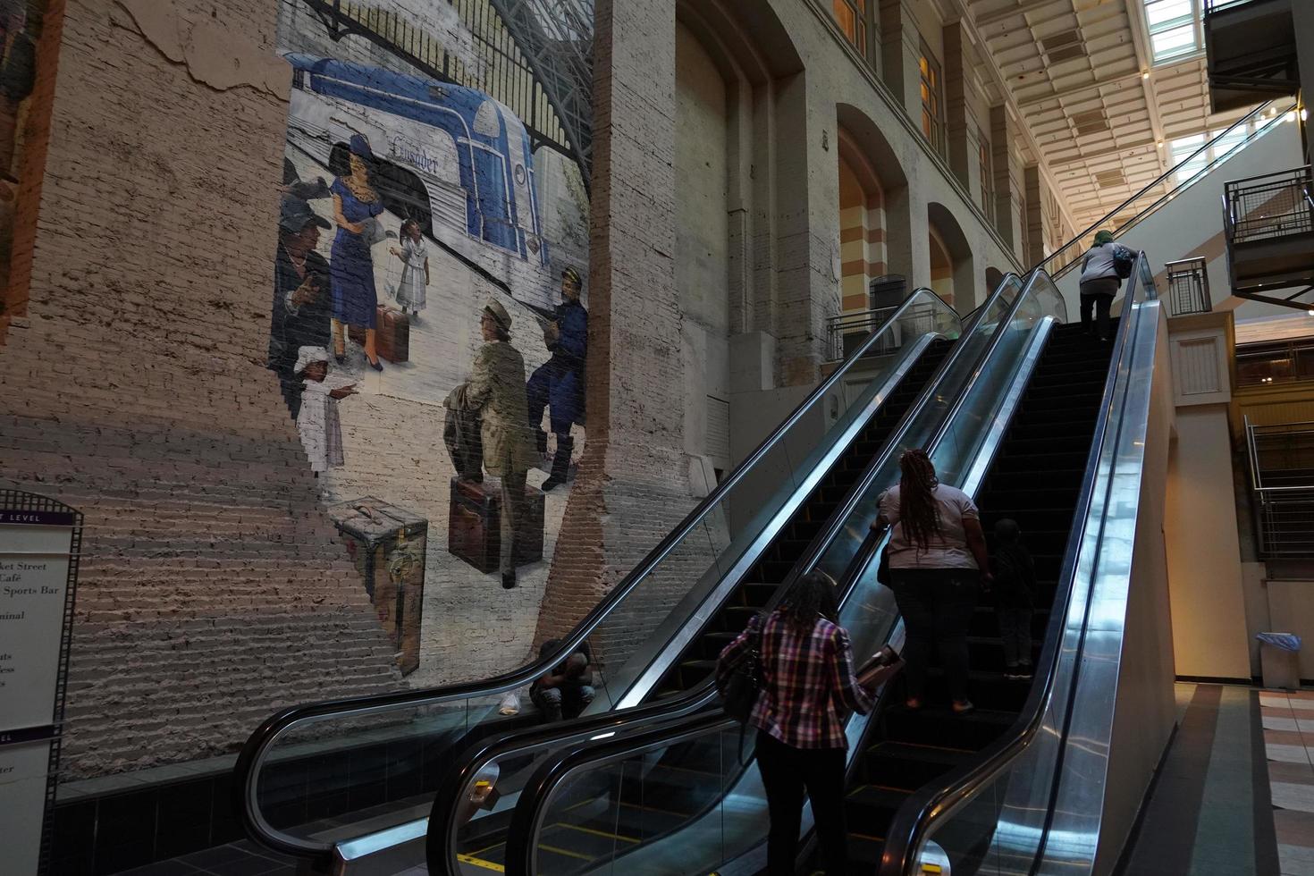 Filadelfia, Stati Uniti d'America - Maggio 23 2018 - Pennsylvania strada stazione affollato foto