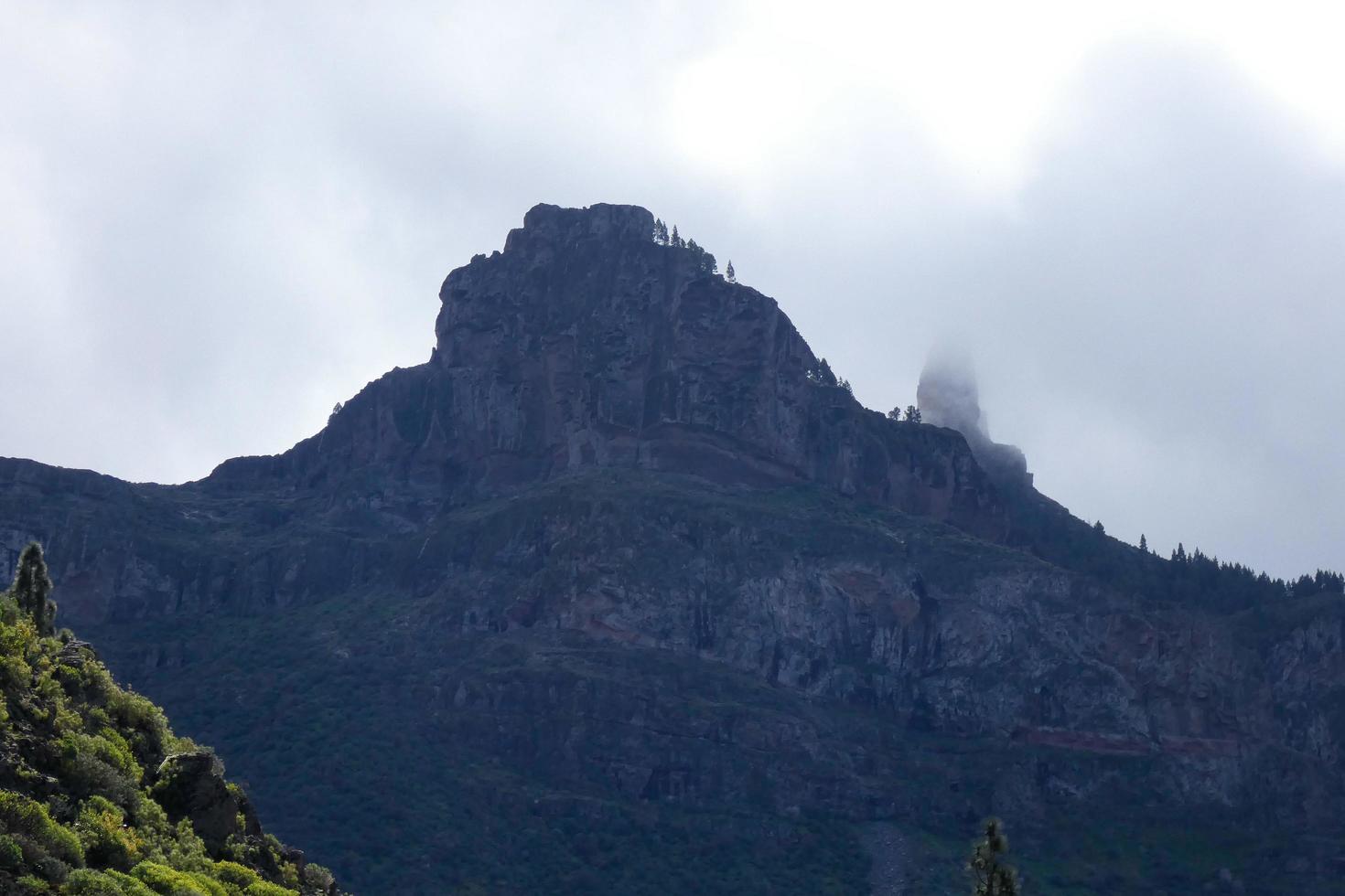 villaggio di tejeda nel il centro di il isola di nonna canarias foto