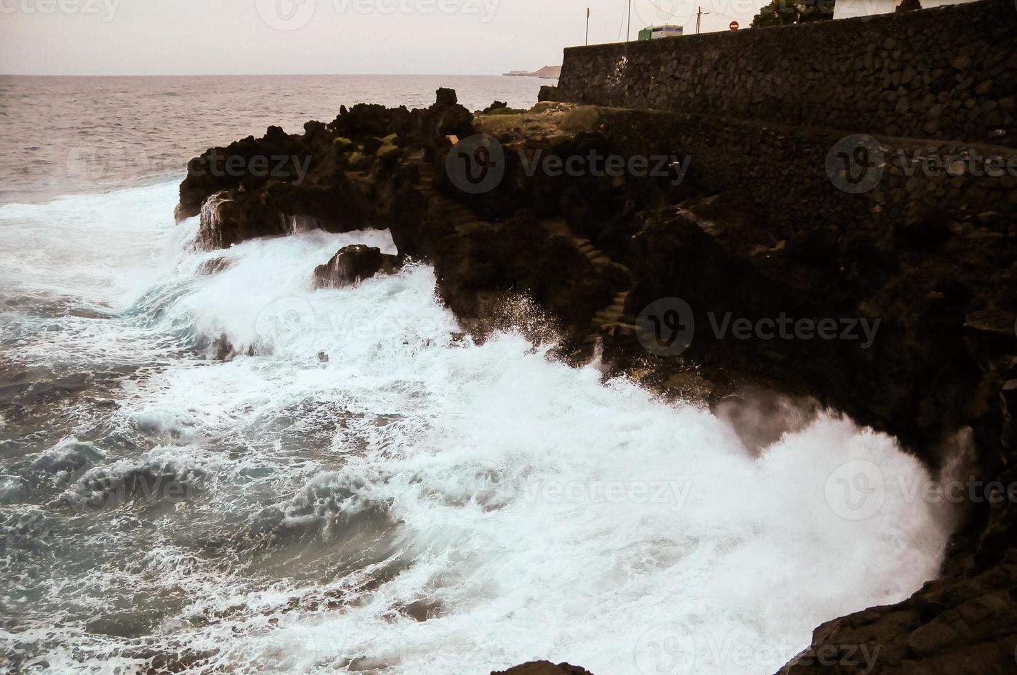 onde nel il oceano foto