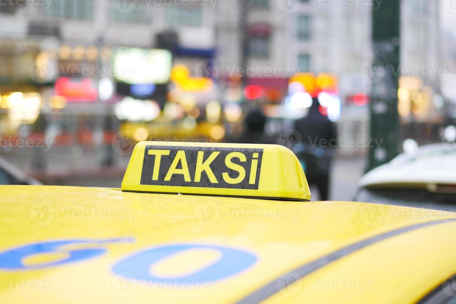 Taxi auto nel il strada nel Istanbul foto