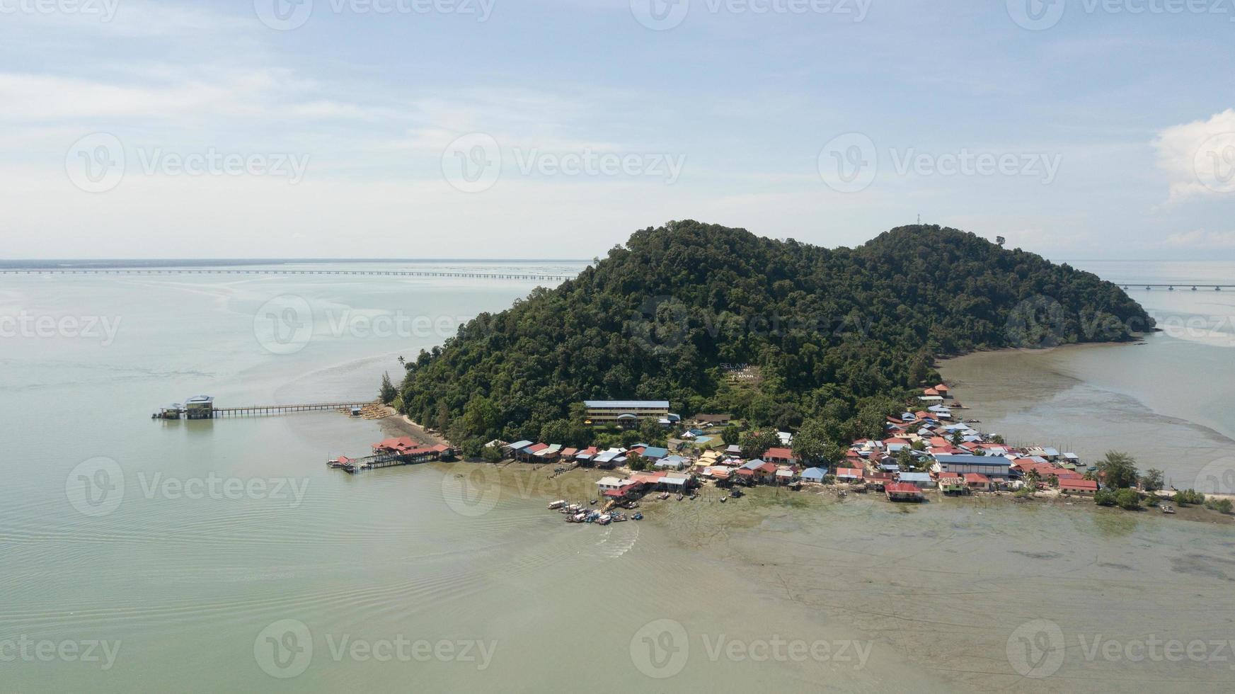vista aerea villaggio di pescatori foto