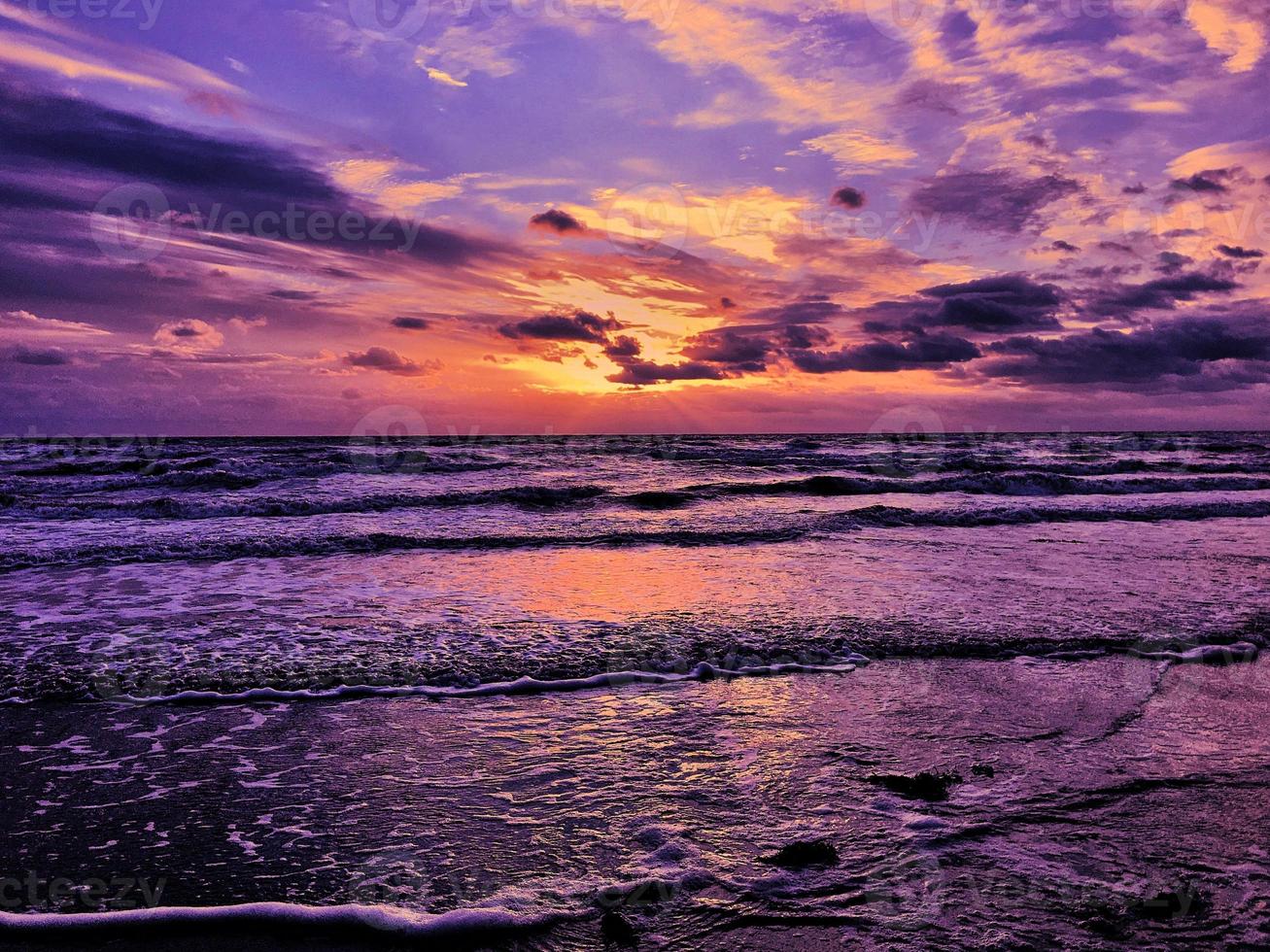 un' Visualizza di blackpool piacere spiaggia a tramonto foto