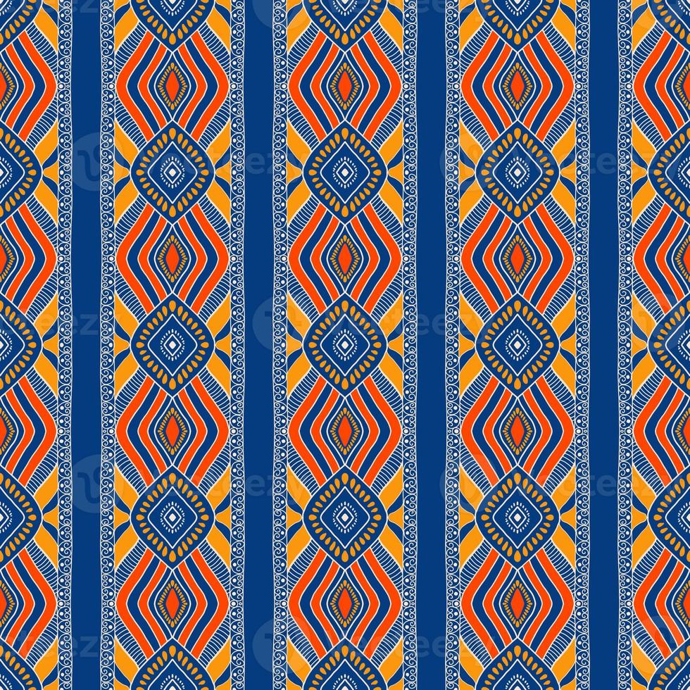 etnico ikat modelli geometrico nativo tribale boho motivo azteco tessile tessuto tappeto mandala africano americano India fiore foto