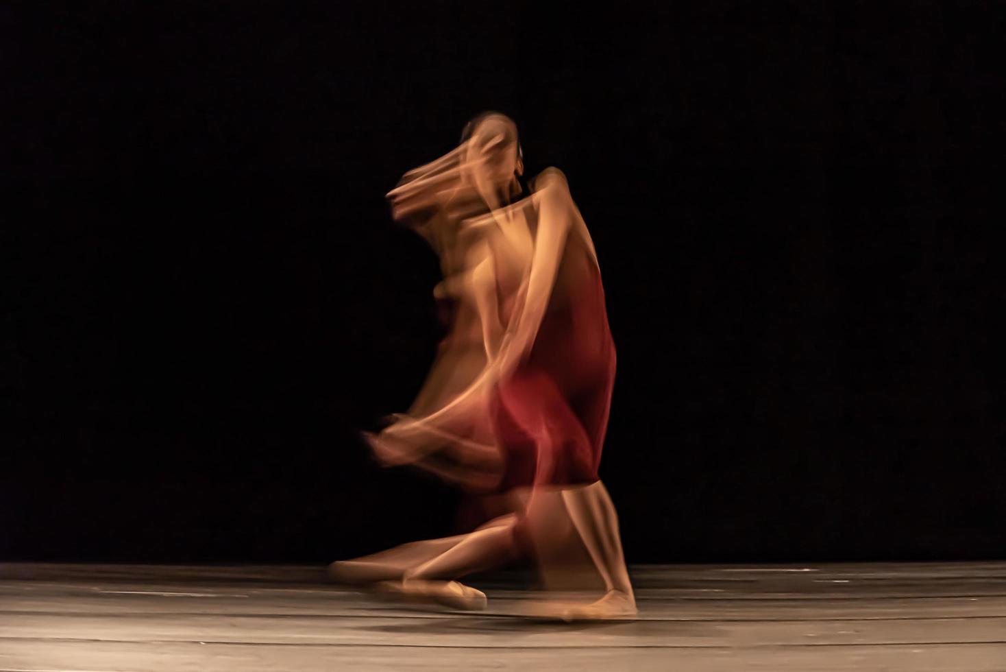 il movimento astratto della danza foto