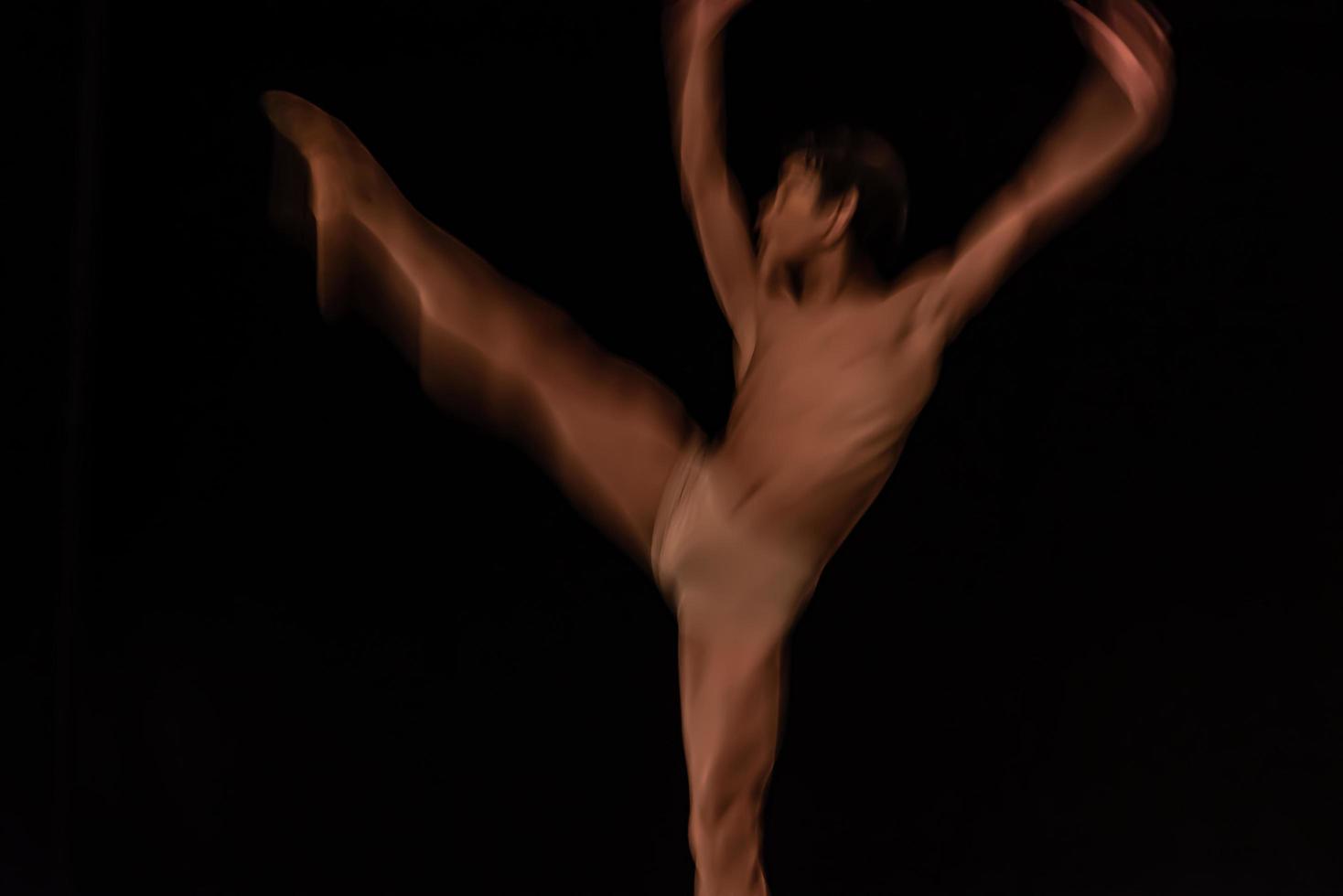 il movimento astratto della danza foto