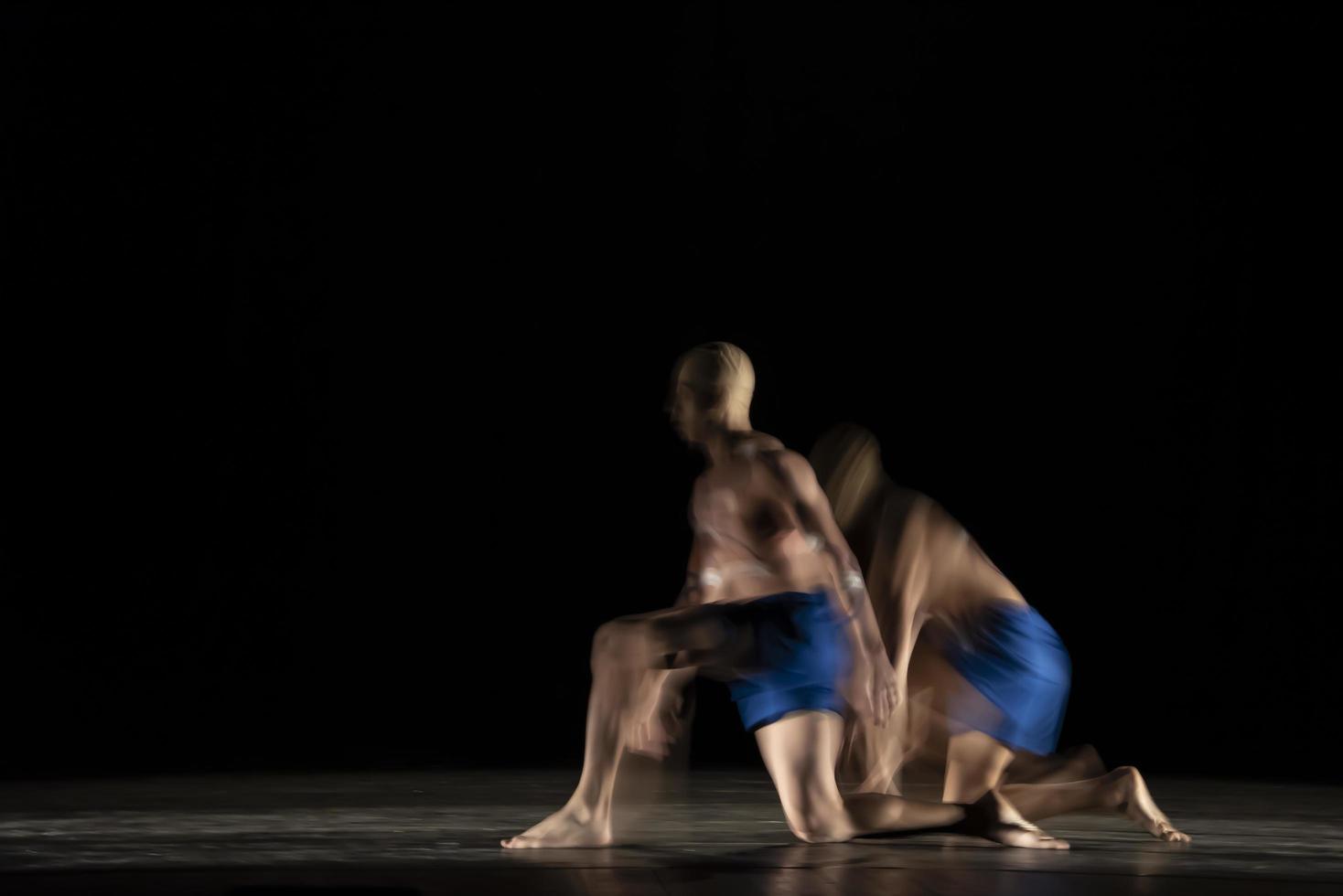 il movimento astratto della danza foto