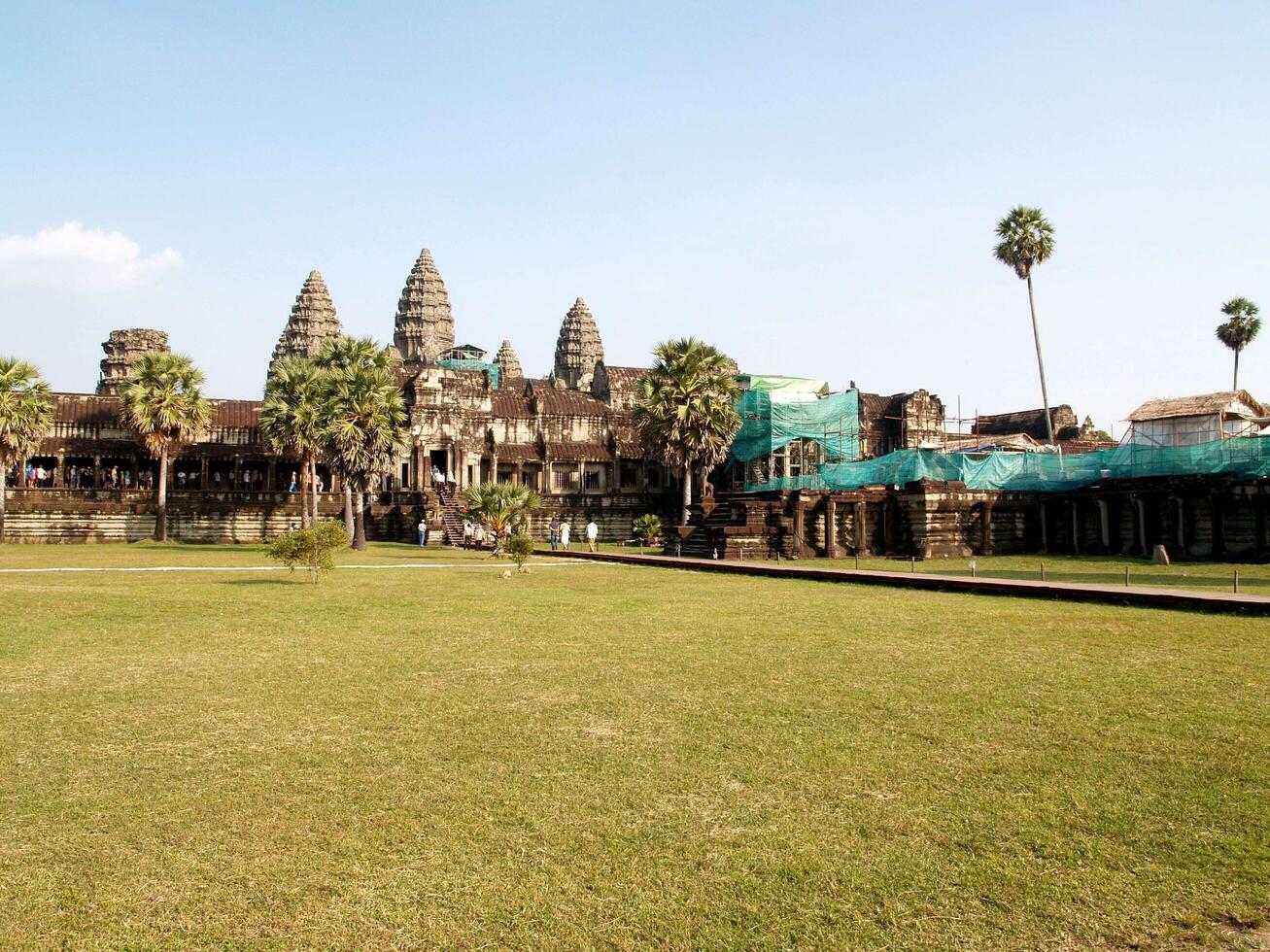 siem reap, cambogia, 2021 - angkor wat in riparazione foto