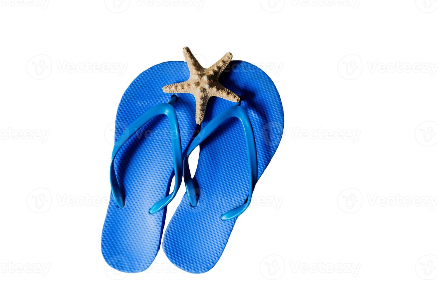 blu spiaggia pantofola su bianca sfondo. foto