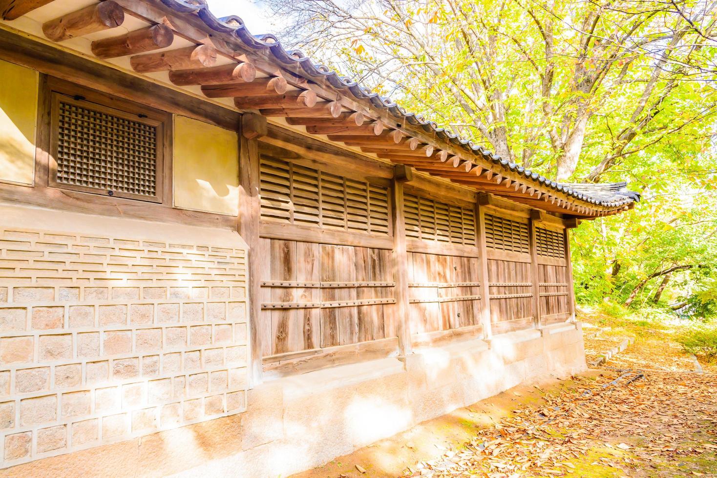 edifici nel palazzo changdeokgung nella città di seoul, corea del sud foto