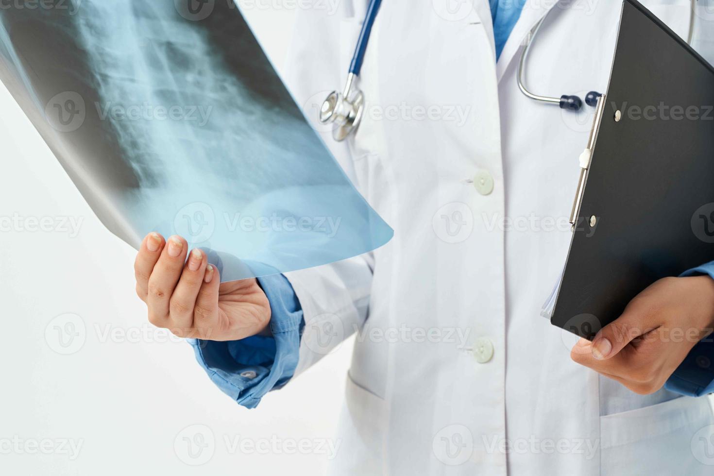 medico nel bianca cappotto ilinovka istantanea ospedale Salute visita medica professionale foto