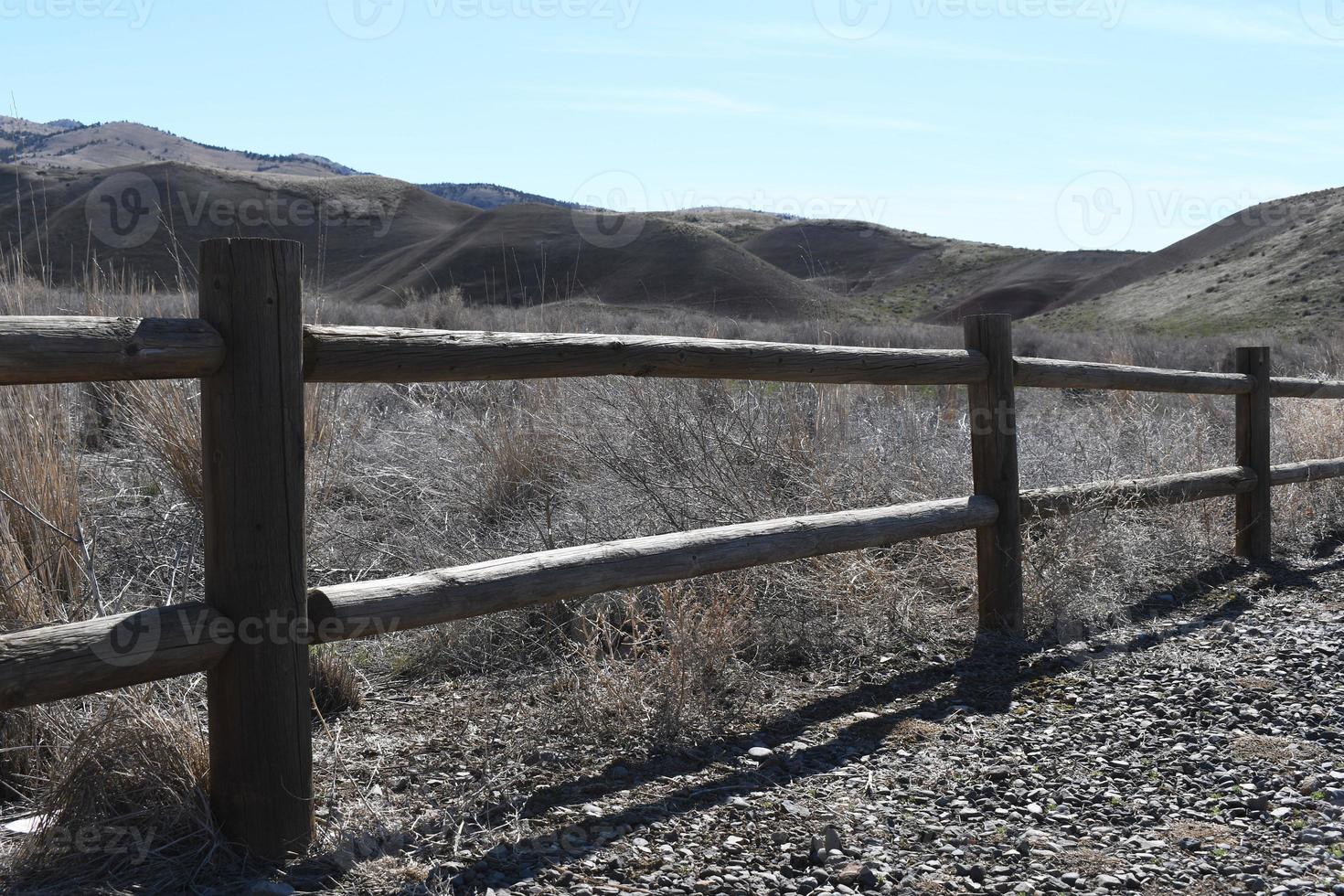 scherma a il dipinto colline nel Wheeler contea, Oregon foto