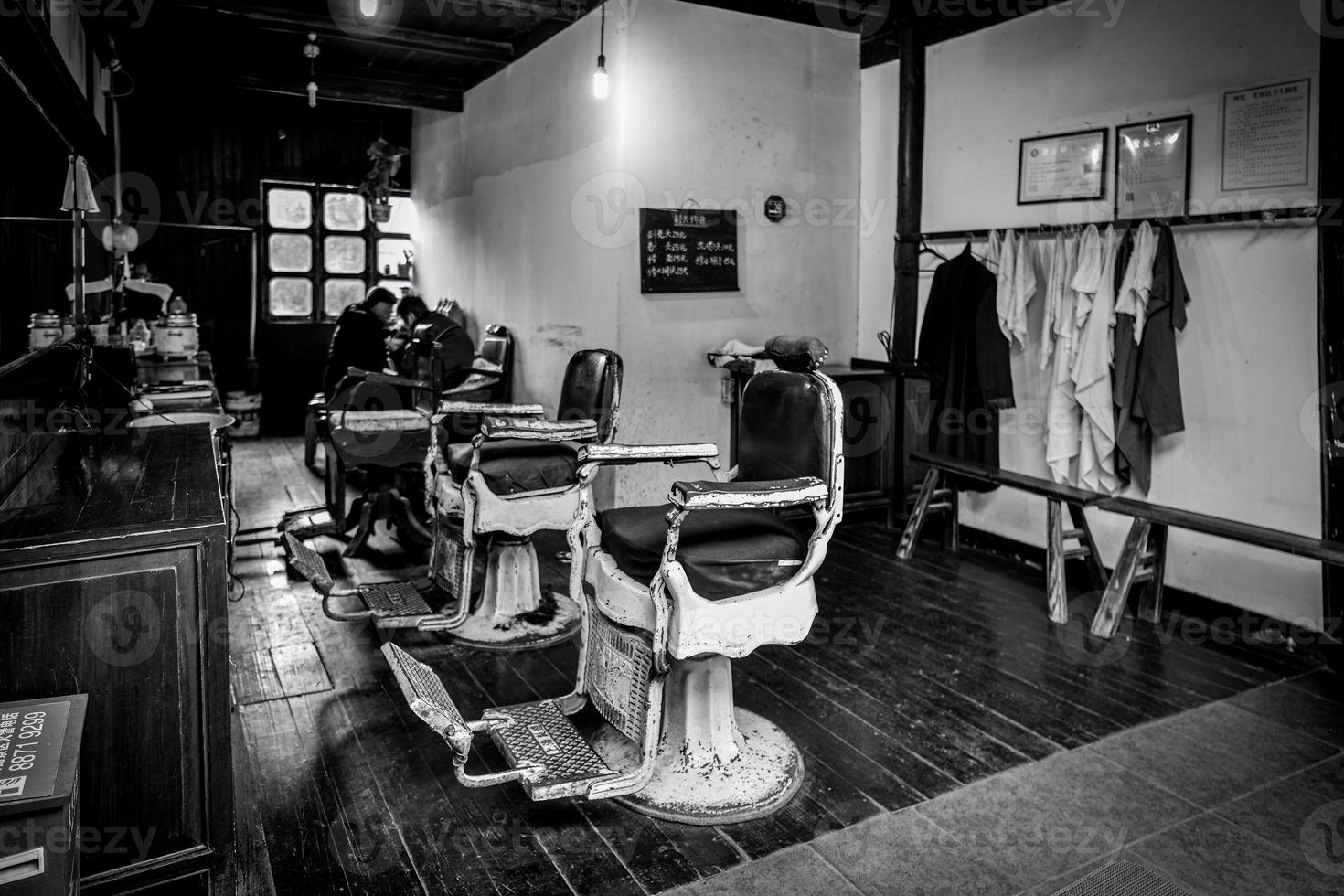 tradizionale barbiere negozio nel antico cittadina, Zhejiang foto