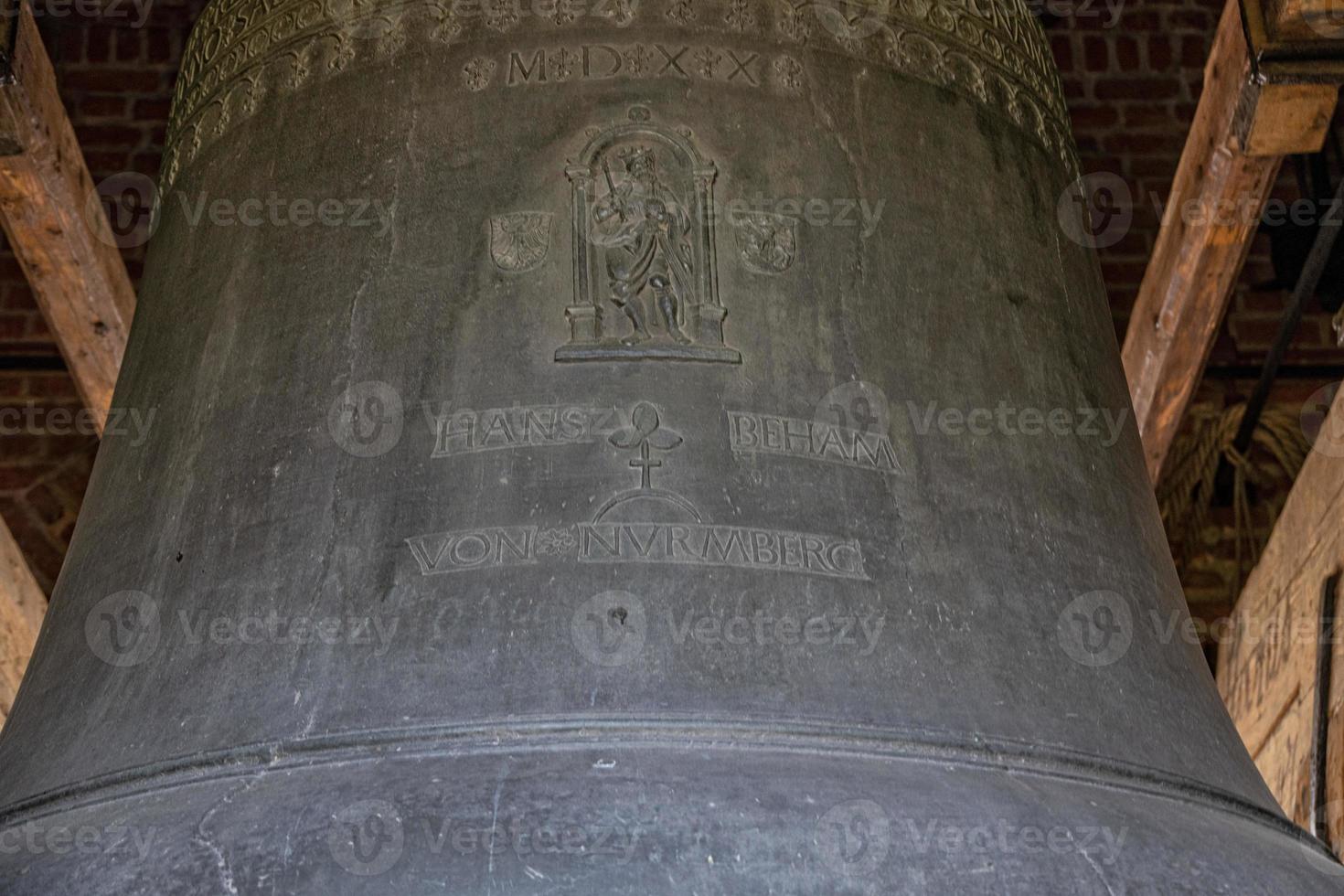 vecchio storico famoso zigomo Chiesa campana nel Cracovia, Polonia foto