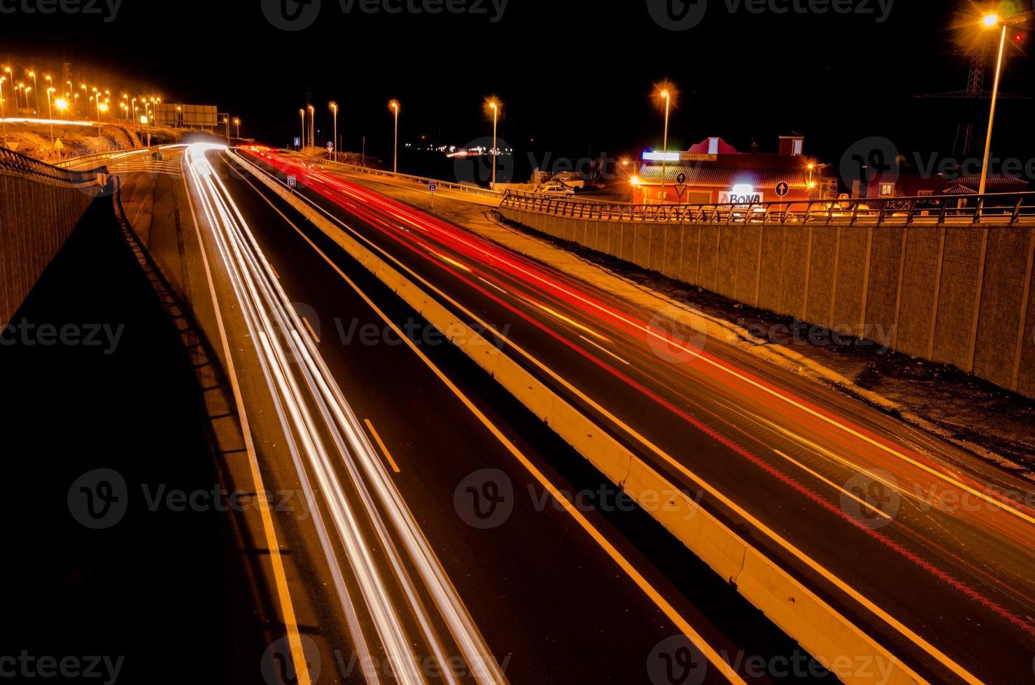 autostrada a notte foto