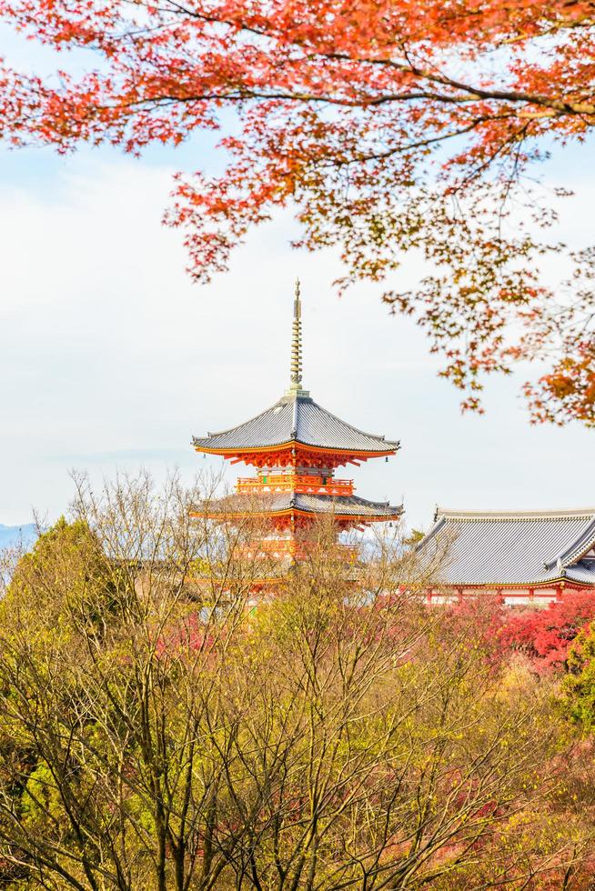 tempio di kiyomizu dera a kyoto, giappone foto