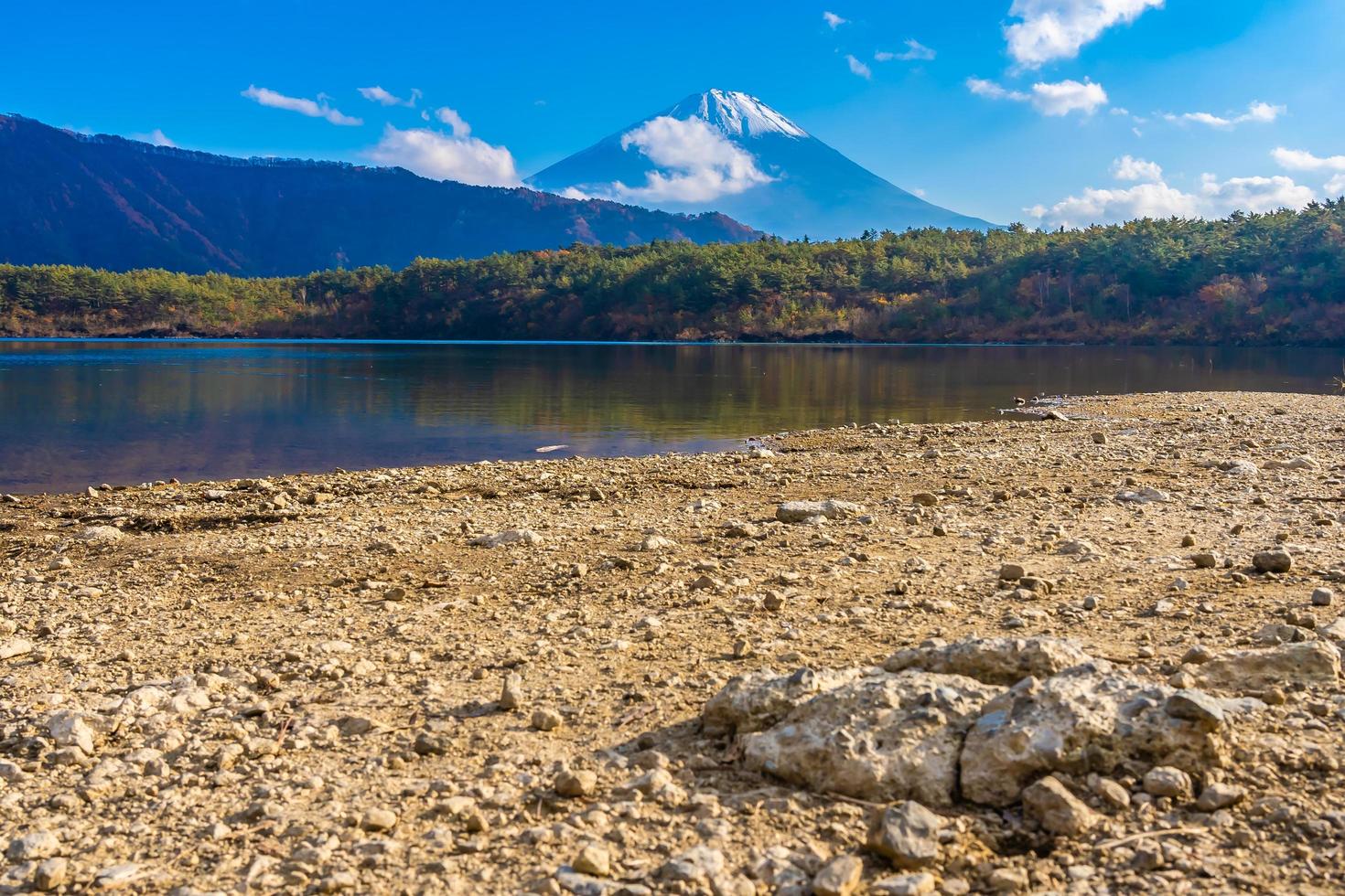 bellissimo paesaggio a mt. fuji, giappone foto