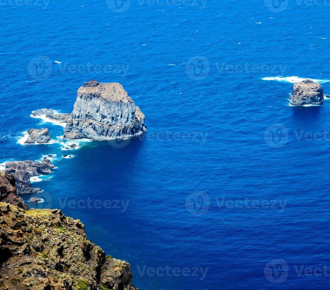 vista panoramica sull'oceano foto