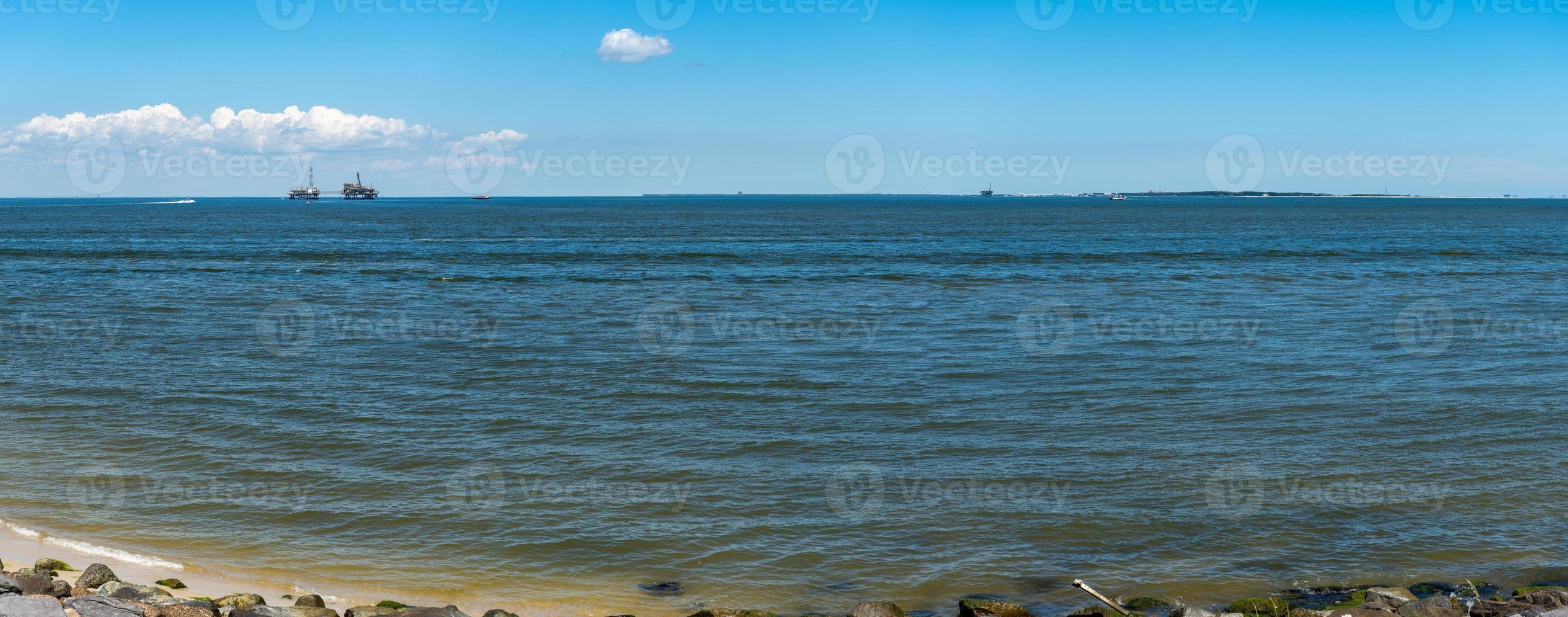 forte utile su delfino isola foto