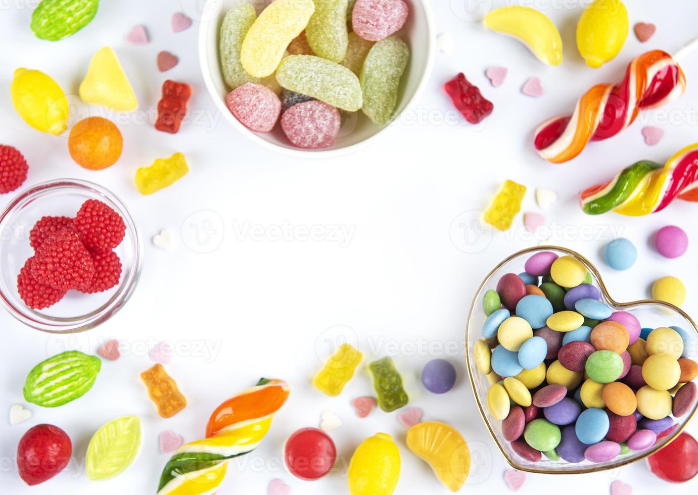 cornice di caramelle colorate foto