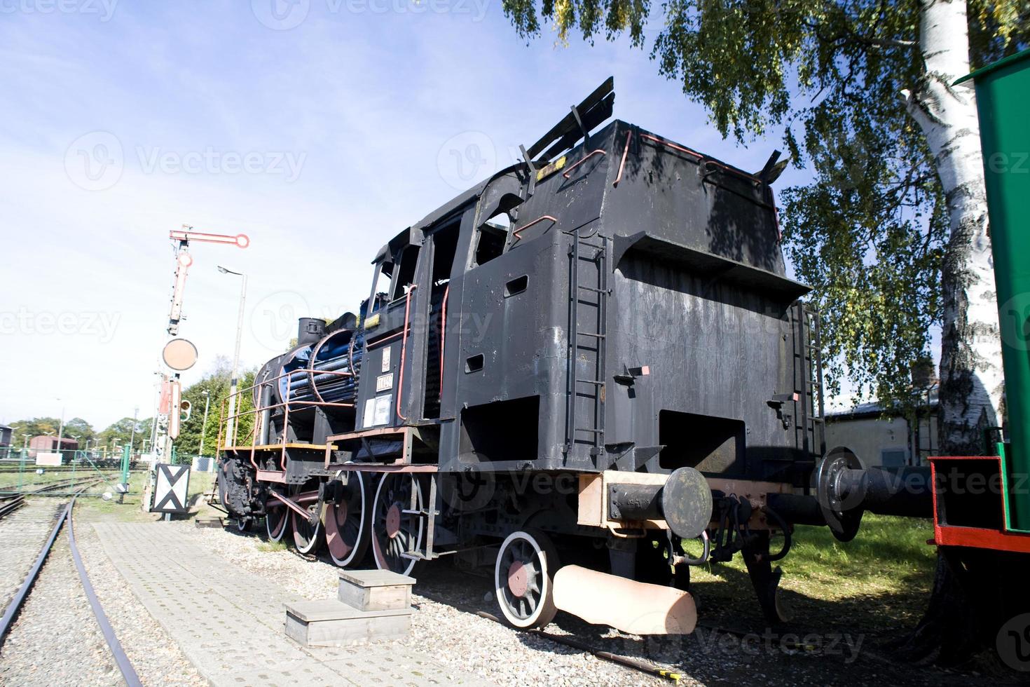 bellissimo vecchio distrutto storico ferrovia in piedi nel il Museo foto