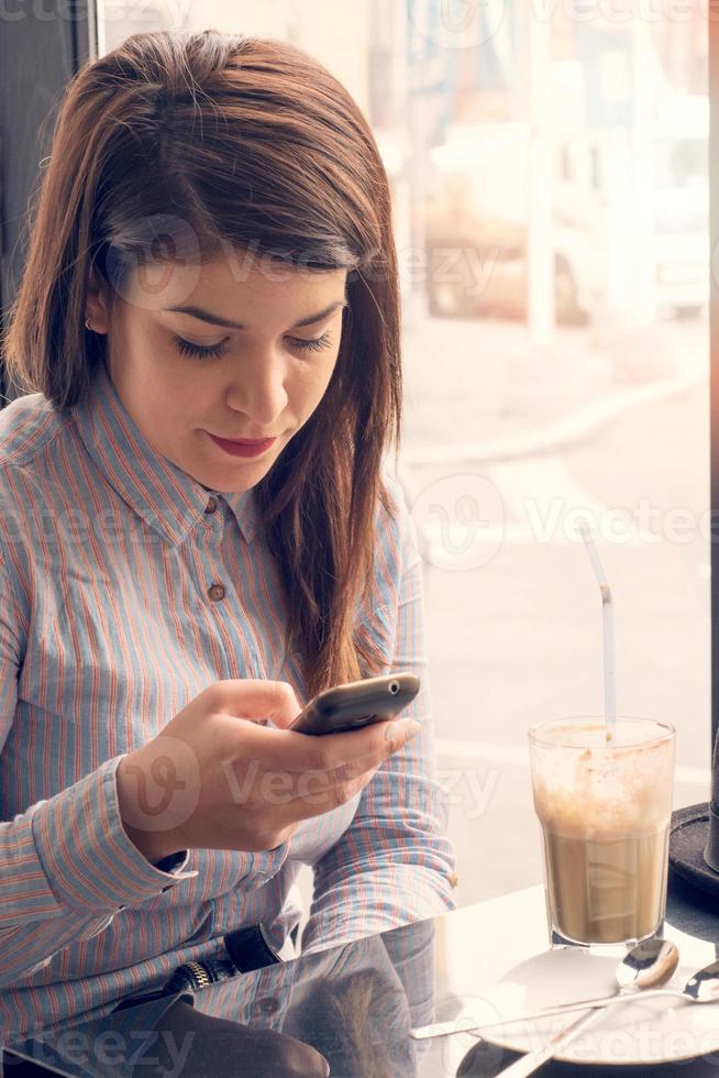 bellissimo e positivo ragazza sms foto