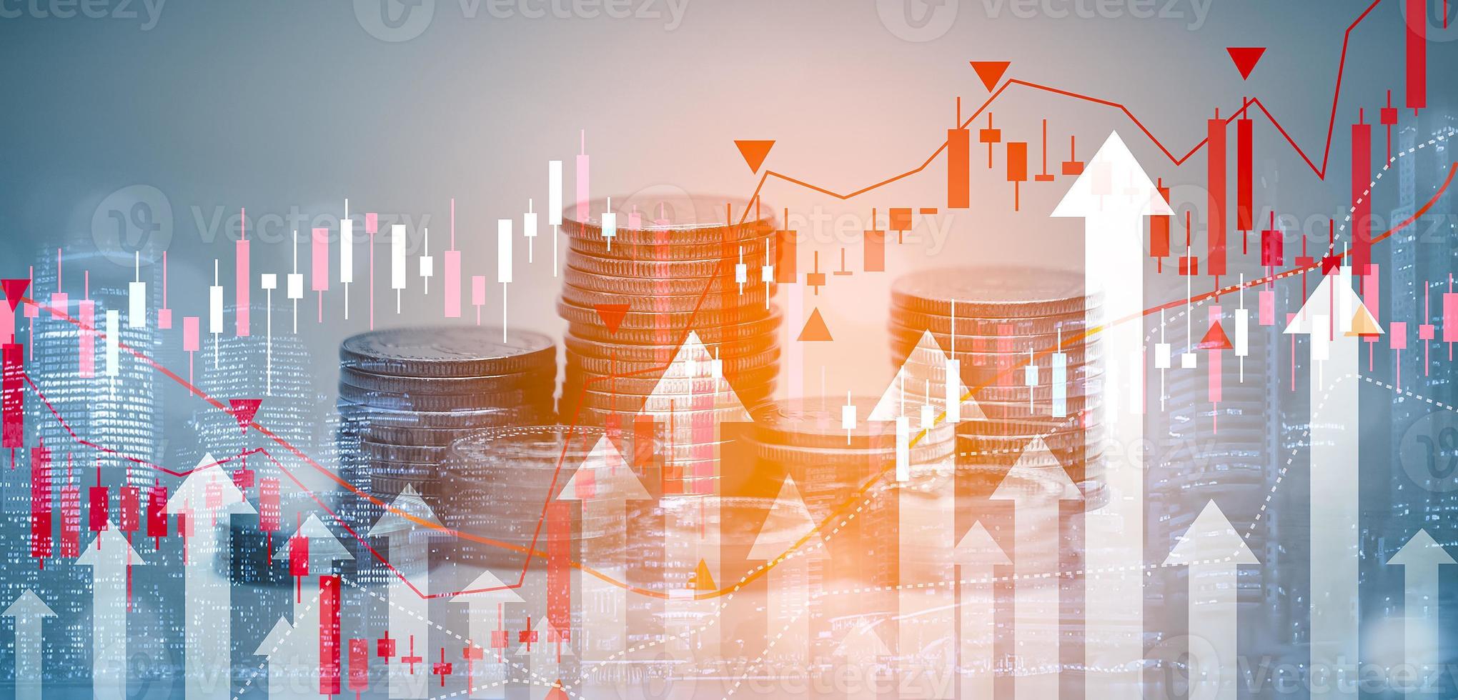 banca di risparmio per il concetto di finanza aziendale, crescita di monete e righe, grafico di mercato azionario o forex trading e grafico a candele adatto per investimenti finanziari, sfondo di cambio valuta foto