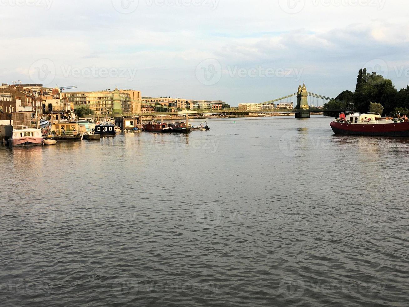 una vista del fiume Tamigi a Hammersmith foto