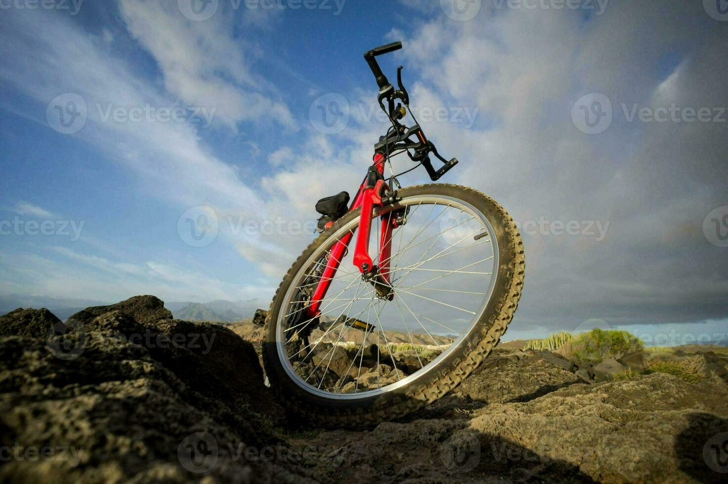 un' montagna bicicletta foto