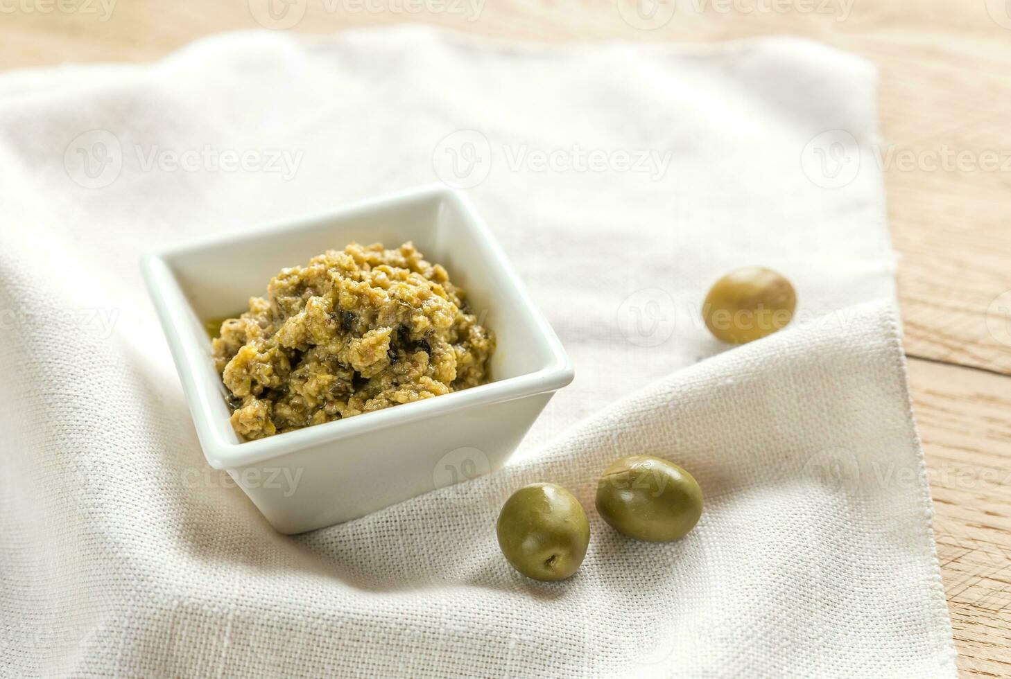 oliva tapenade ciotola foto