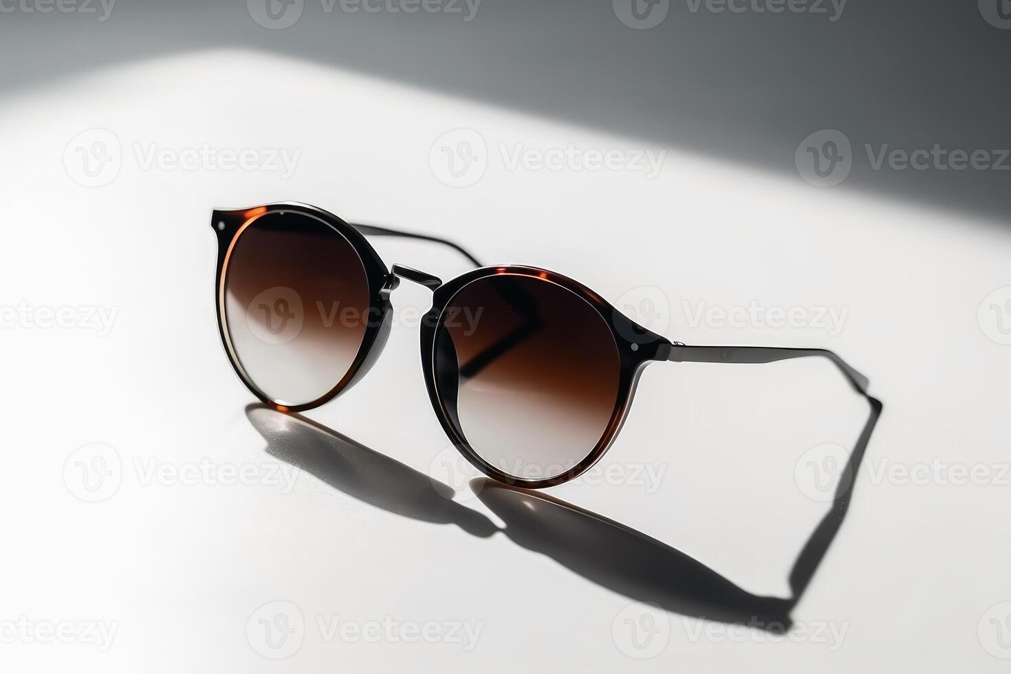 occhiali da sole su un' bianca sfondo creato con generativo ai tecnologia. foto