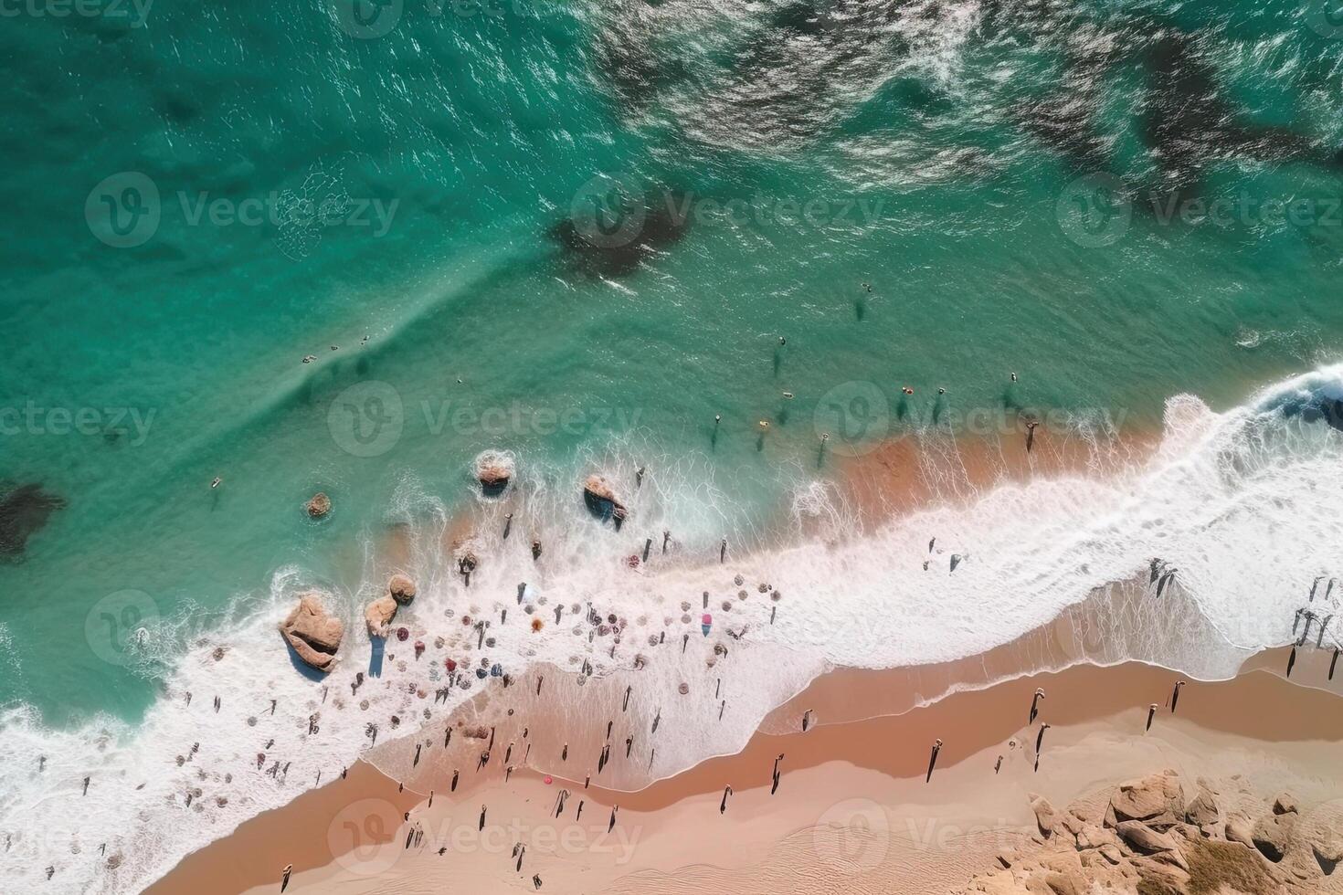 aereo Visualizza di gli ombrelli, palme su il sabbioso spiaggia su oceano . superiore Visualizza illustrazione generativo ai foto