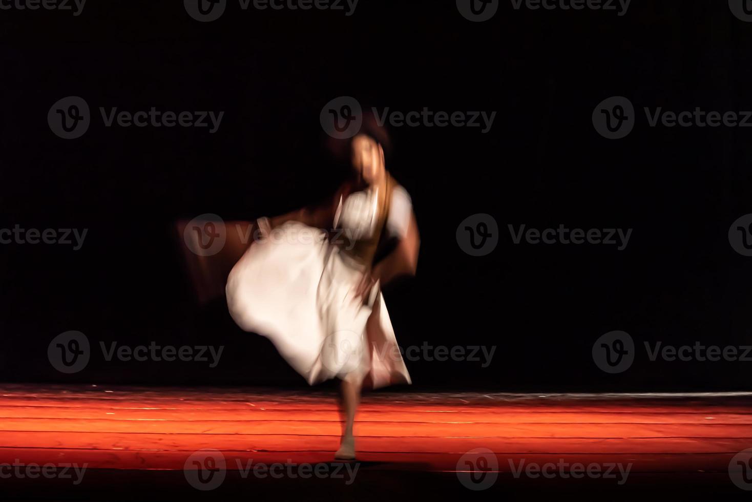 il movimento astratto della danza foto