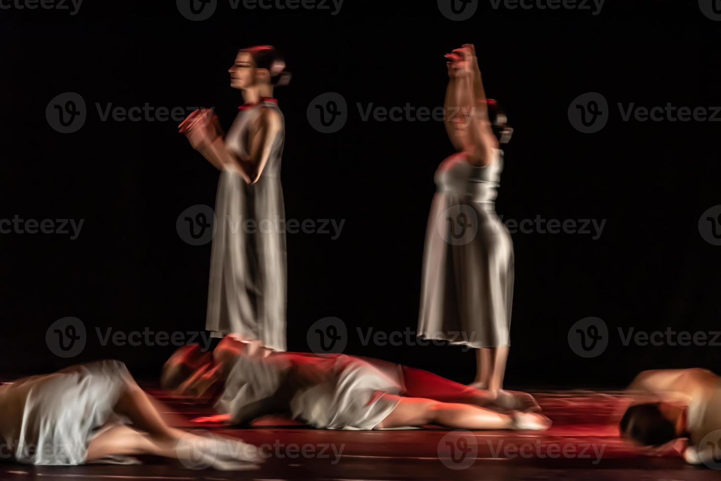 il movimento astratto della danza foto