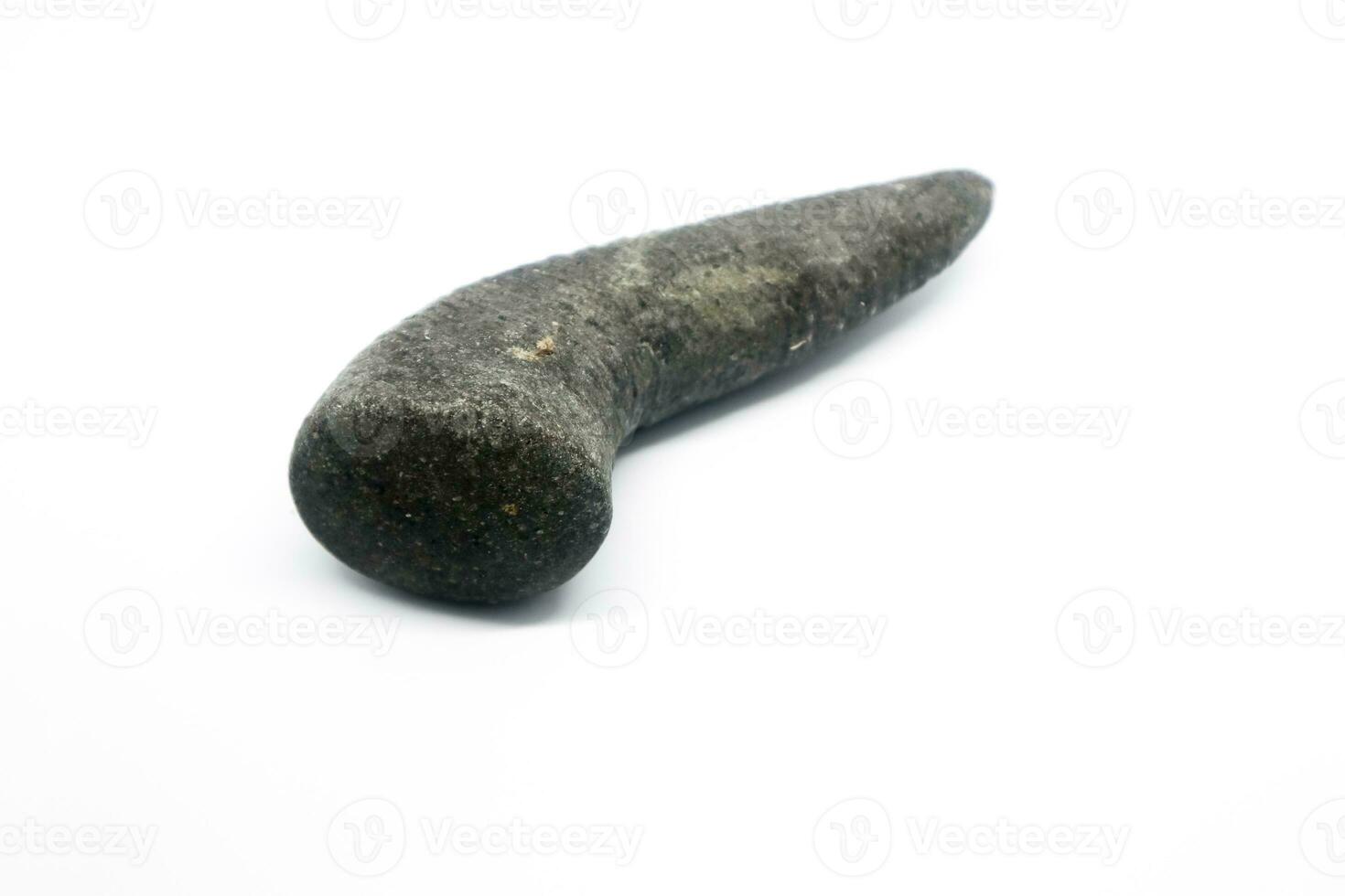 unico tradizionale mortaio e pestello, pietra mestiere fatto per ammostamento stagionatura scopo, cobek e munthu o ulekan. isolato su bianca sfondo foto