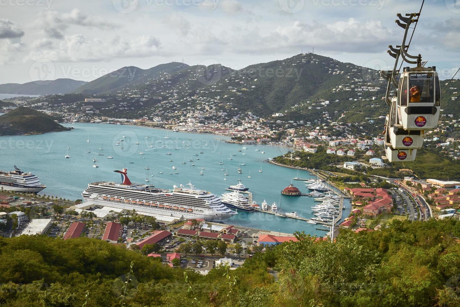 ay e porto di san tommaso nelle isole vergini americane foto