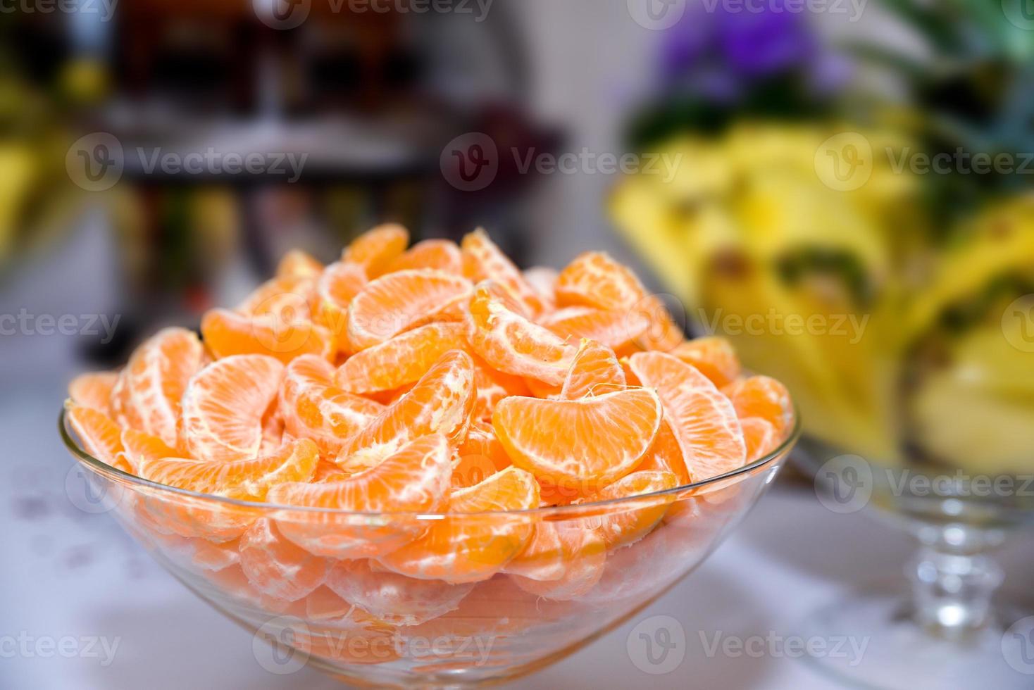 spicchi di clementine fresche foto