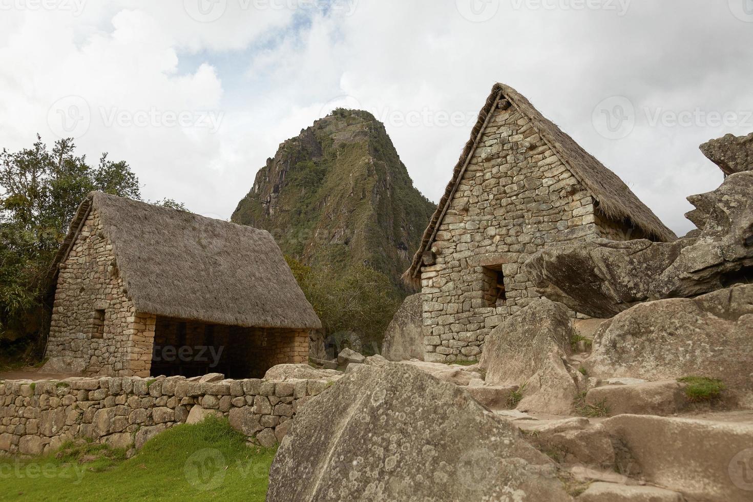 rovine della città perduta degli inca machu picchu e wayna picchu vicino a cusco in perù foto