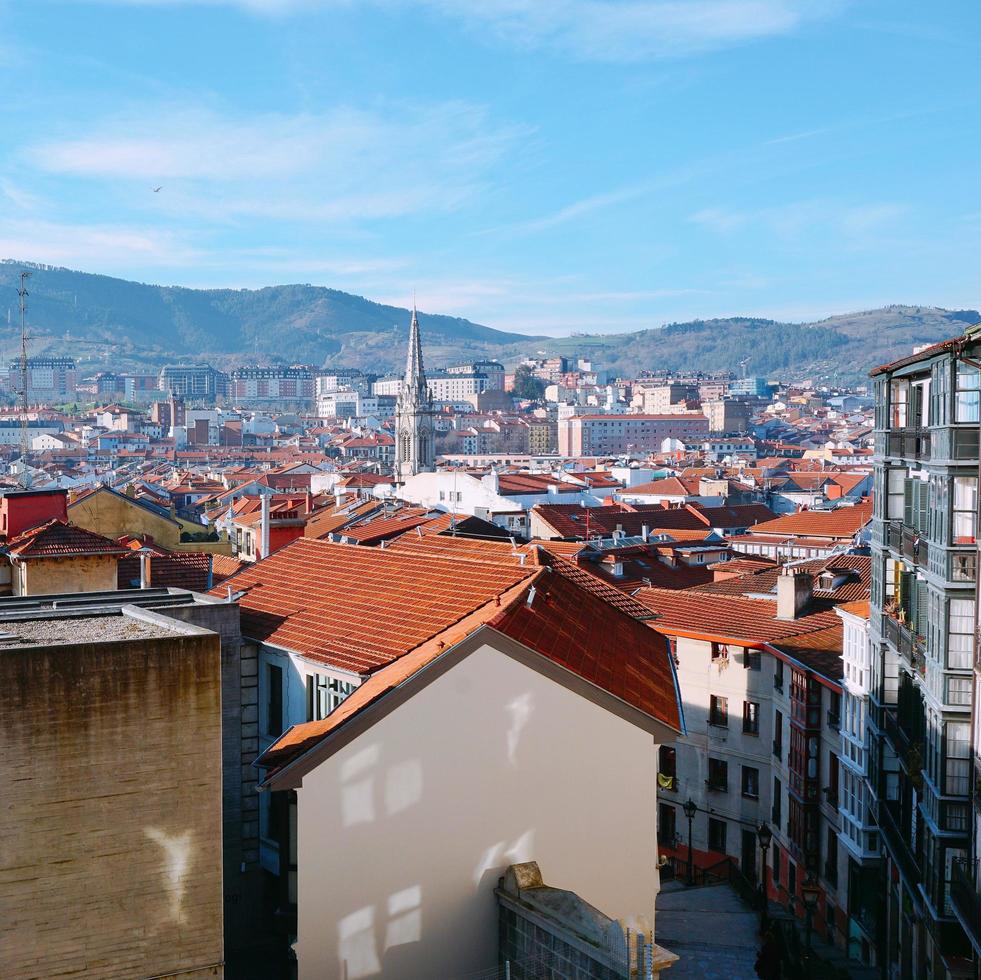 paesaggio urbano della città di bilbao spagna destinazione di viaggio foto