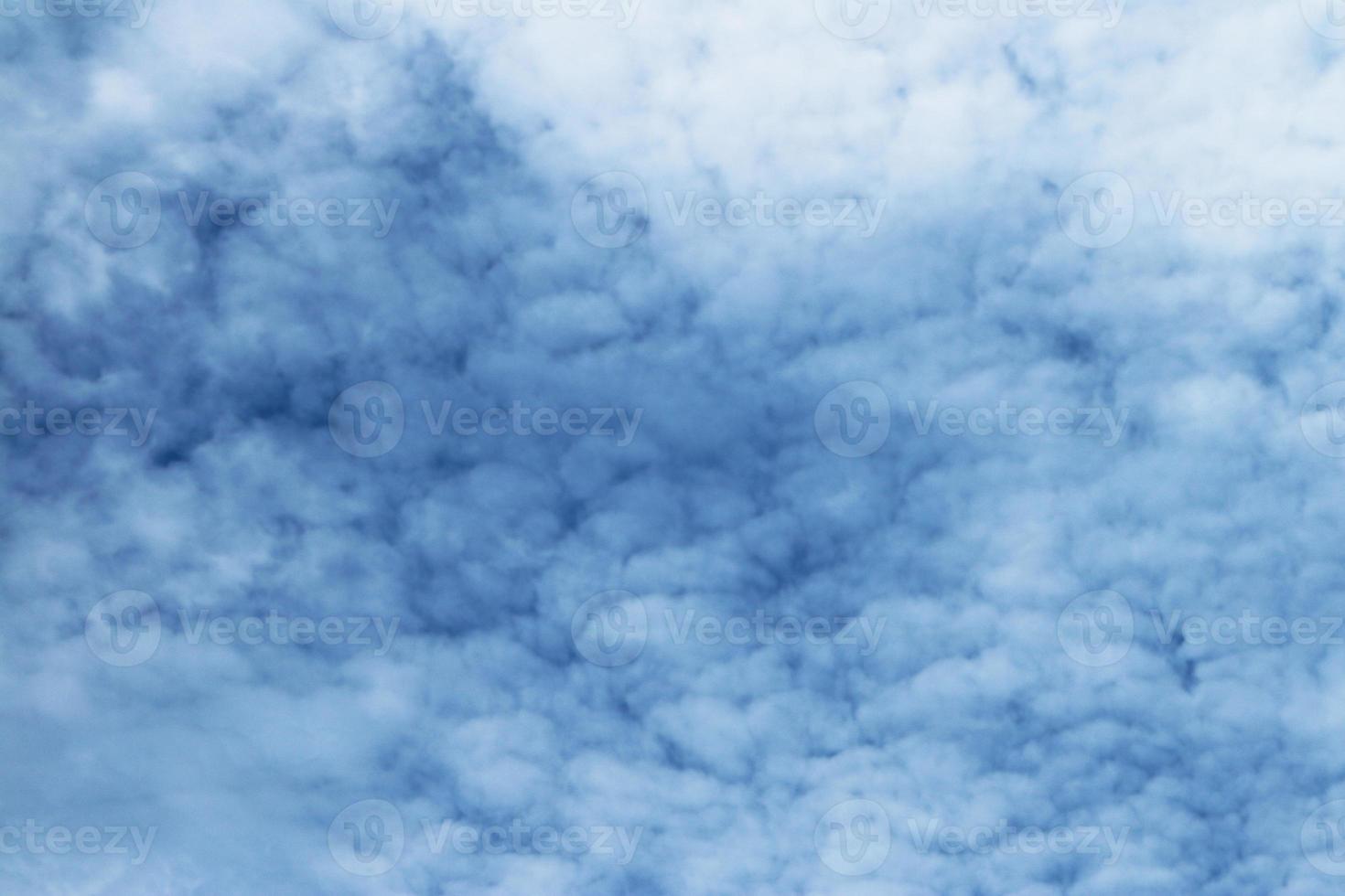 cielo nuvoloso blu foto