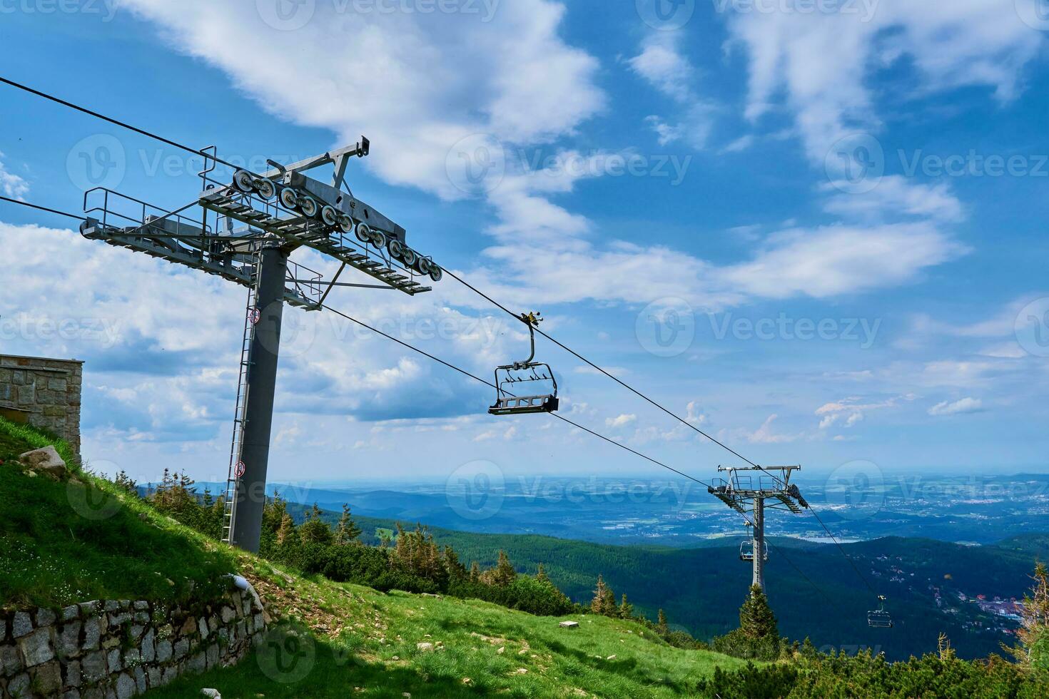 montagne con Aperto cavo macchine sollevare, karpacz, Polonia foto