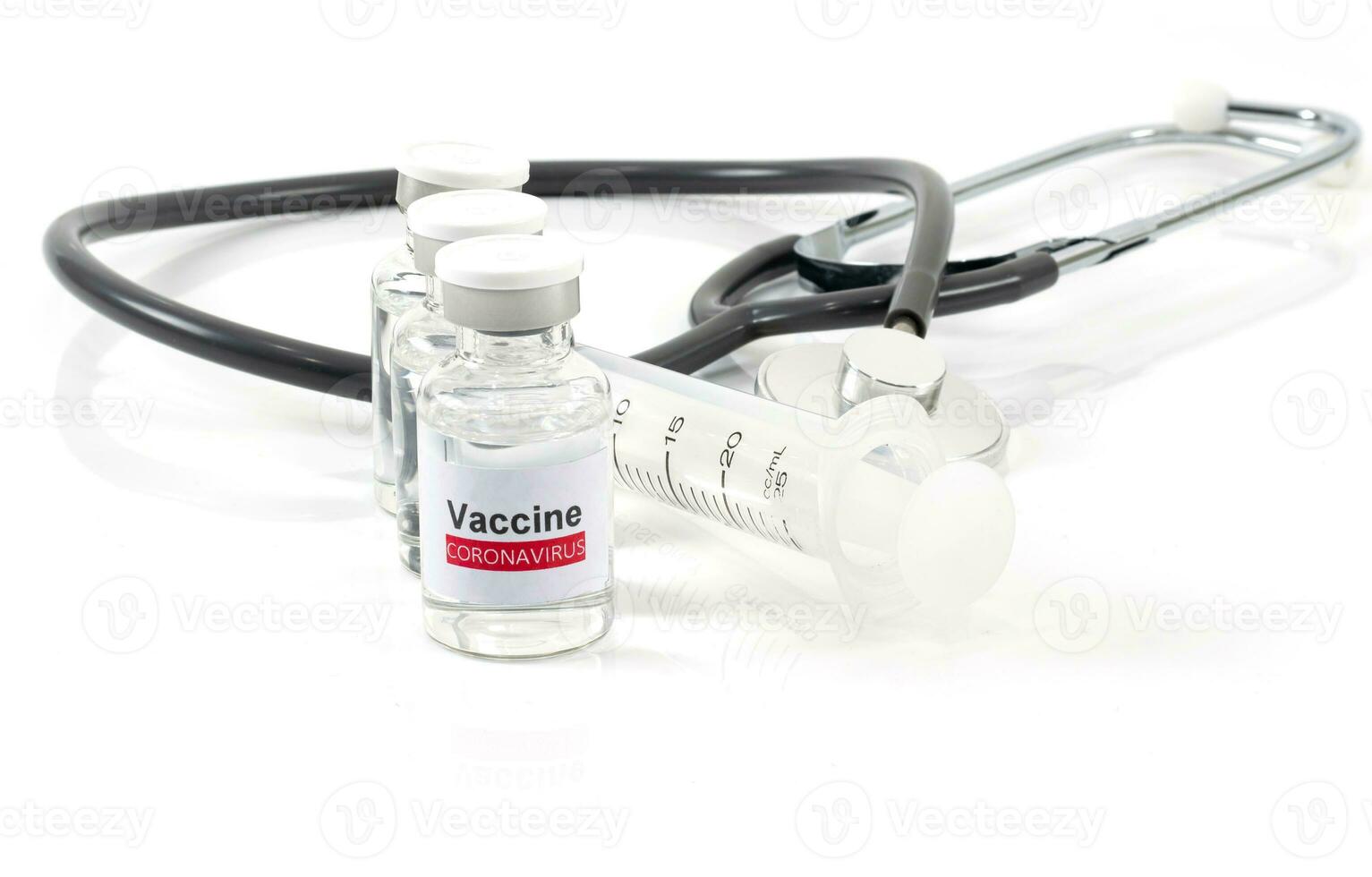 vaccino coronavirus bottiglia e medico siringa su un' bianca sfondo foto