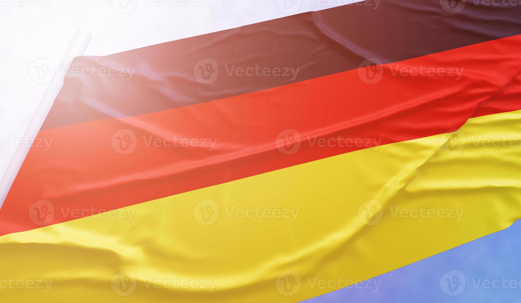 bandiera tedesca sul cielo blu foto