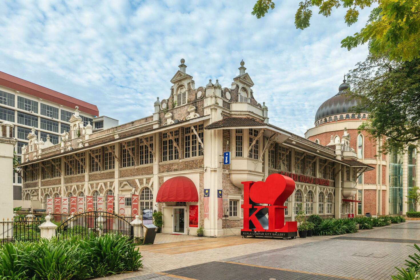 kl città galleria, un' moresco edificio costruito nel 1899, era Usato per un' stampa e stampa ufficio durante il coloniale volta, e diventare un' postale sicurezza ufficio poi pubblico biblioteca nel 1986. foto