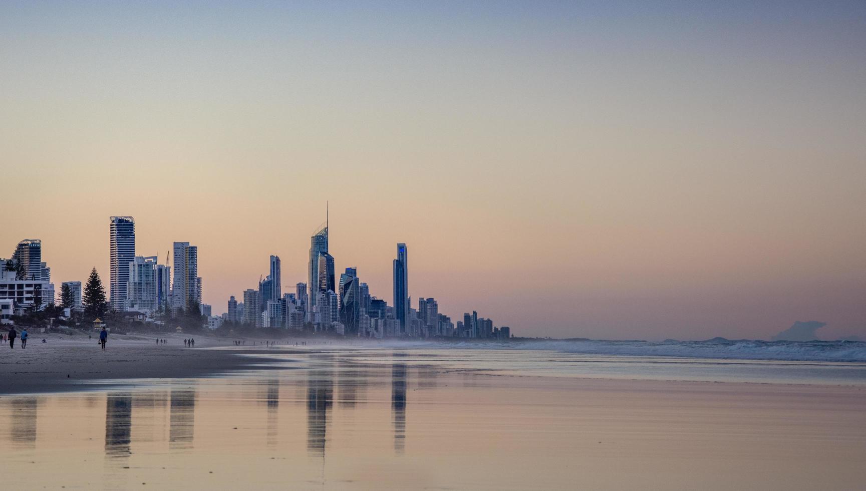 Goldcoast Australia al tramonto foto