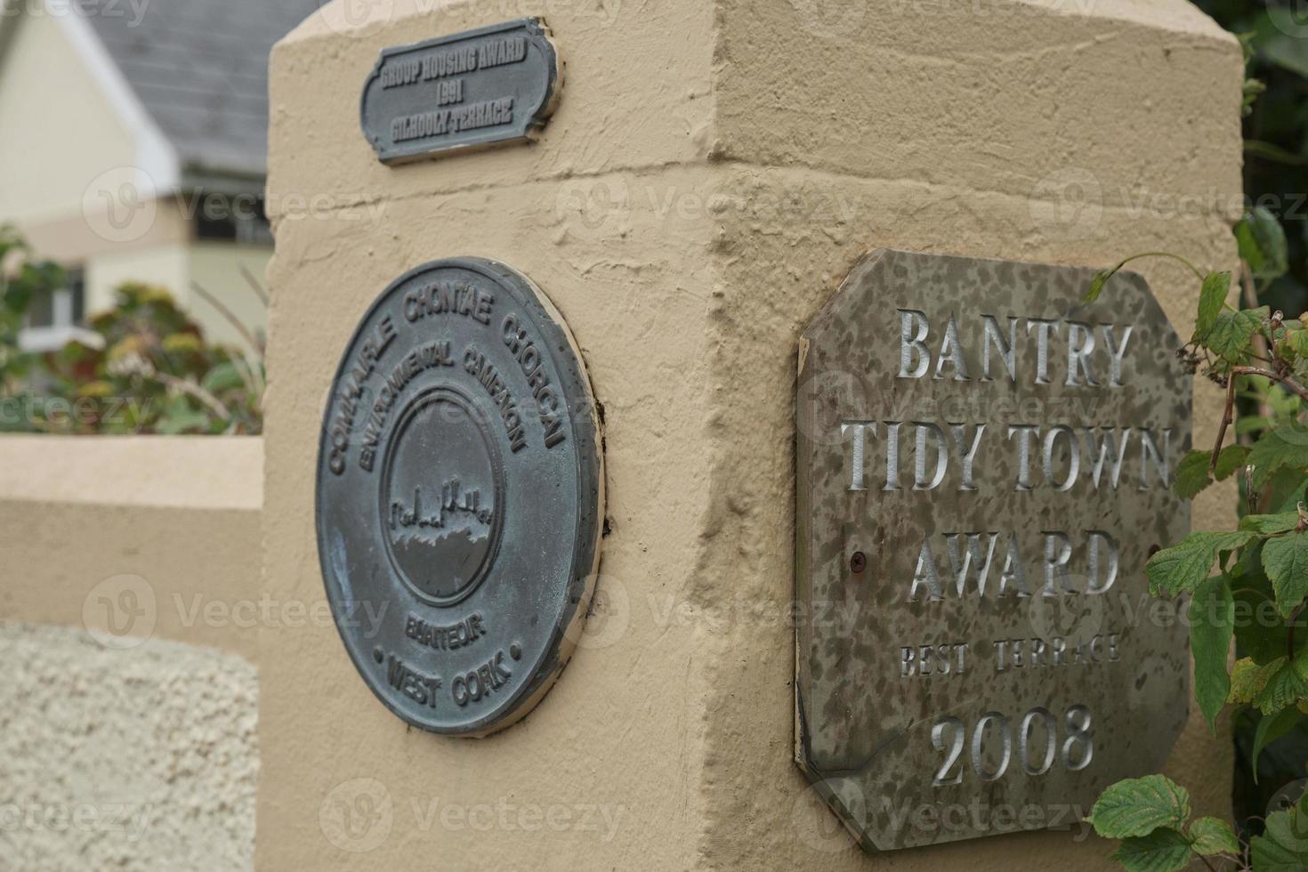 bantry in ireland ha ricevuto un premio come uno dei vincitori della medaglia d'oro delle città ordinate nazionali foto