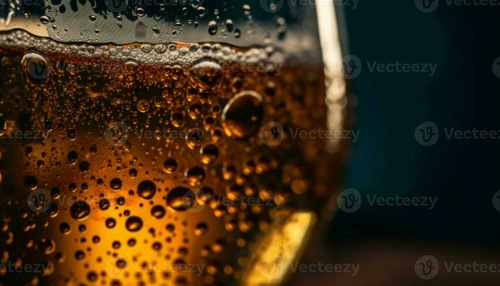 schiumoso birra bicchiere con d'oro bolle scrosciante generato di ai foto